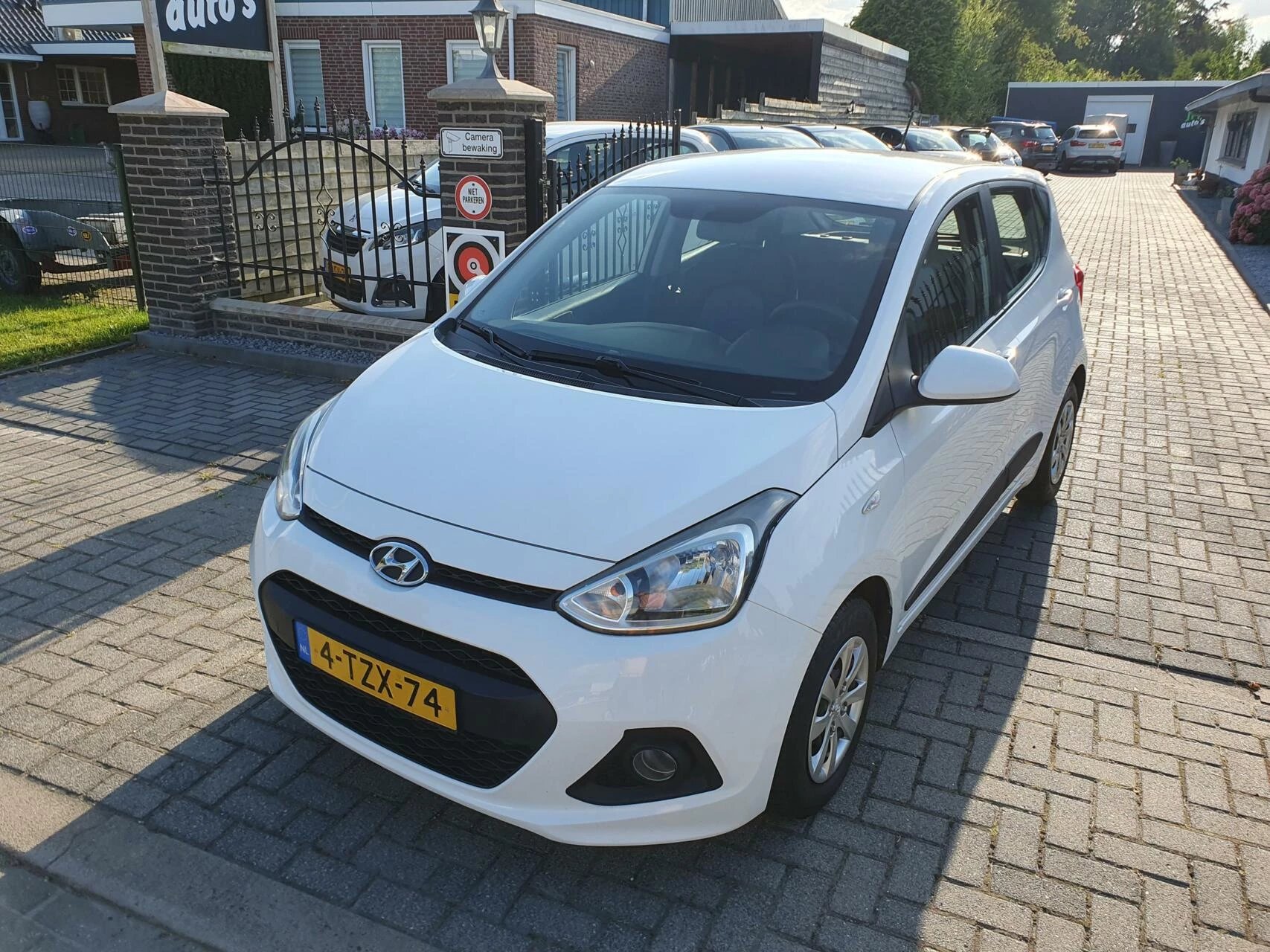 Hoofdafbeelding Hyundai i10