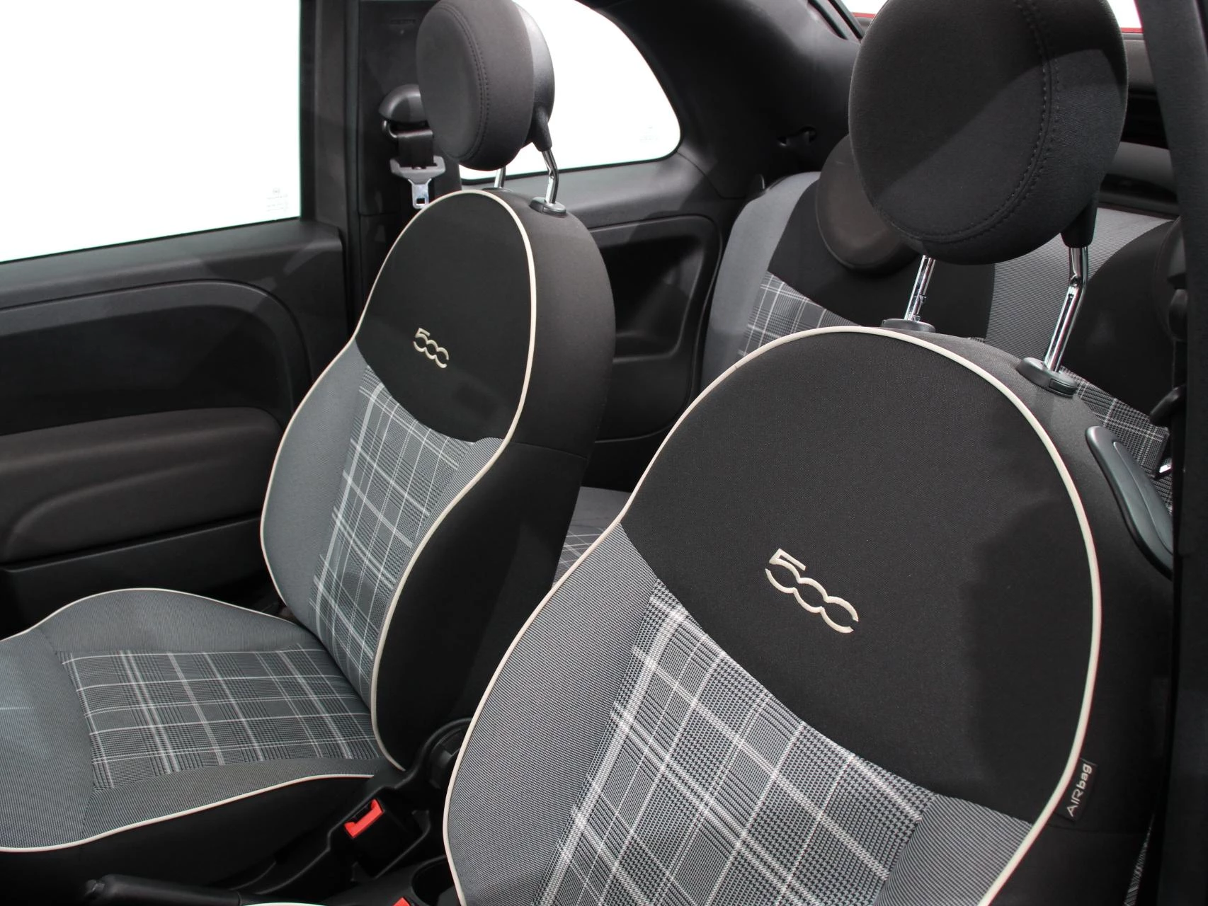 Hoofdafbeelding Fiat 500C