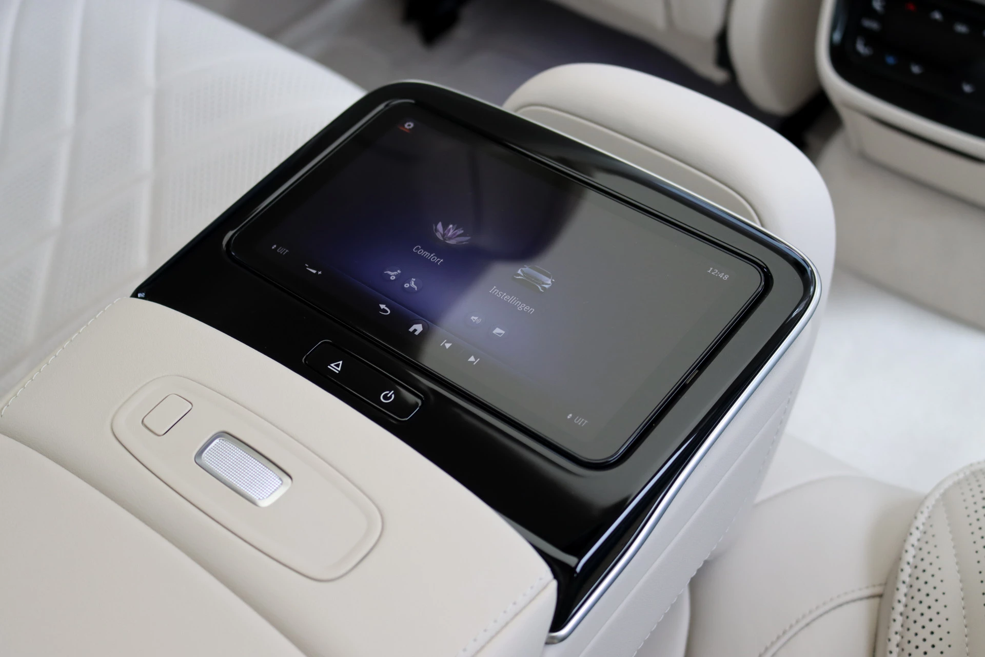 Hoofdafbeelding Mercedes-Benz EQS
