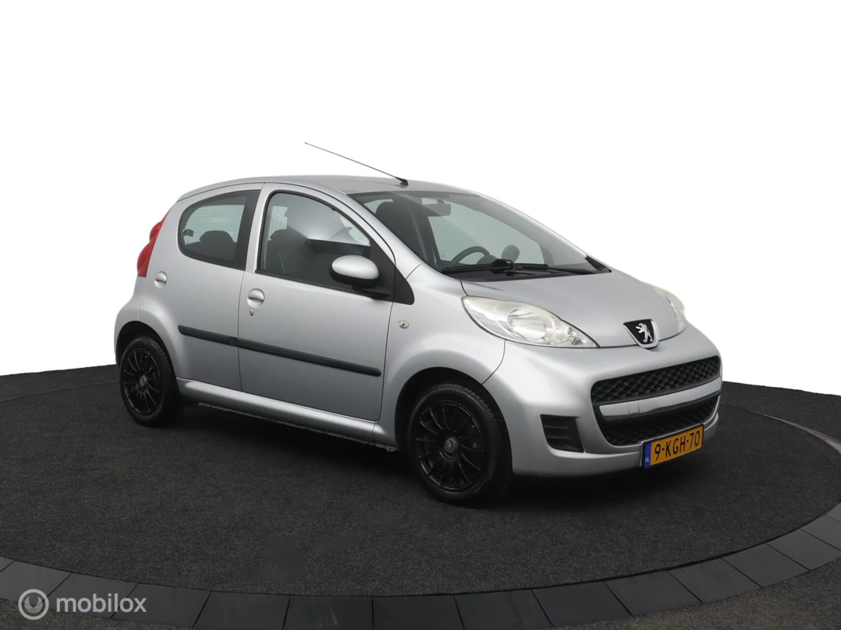Hoofdafbeelding Peugeot 107
