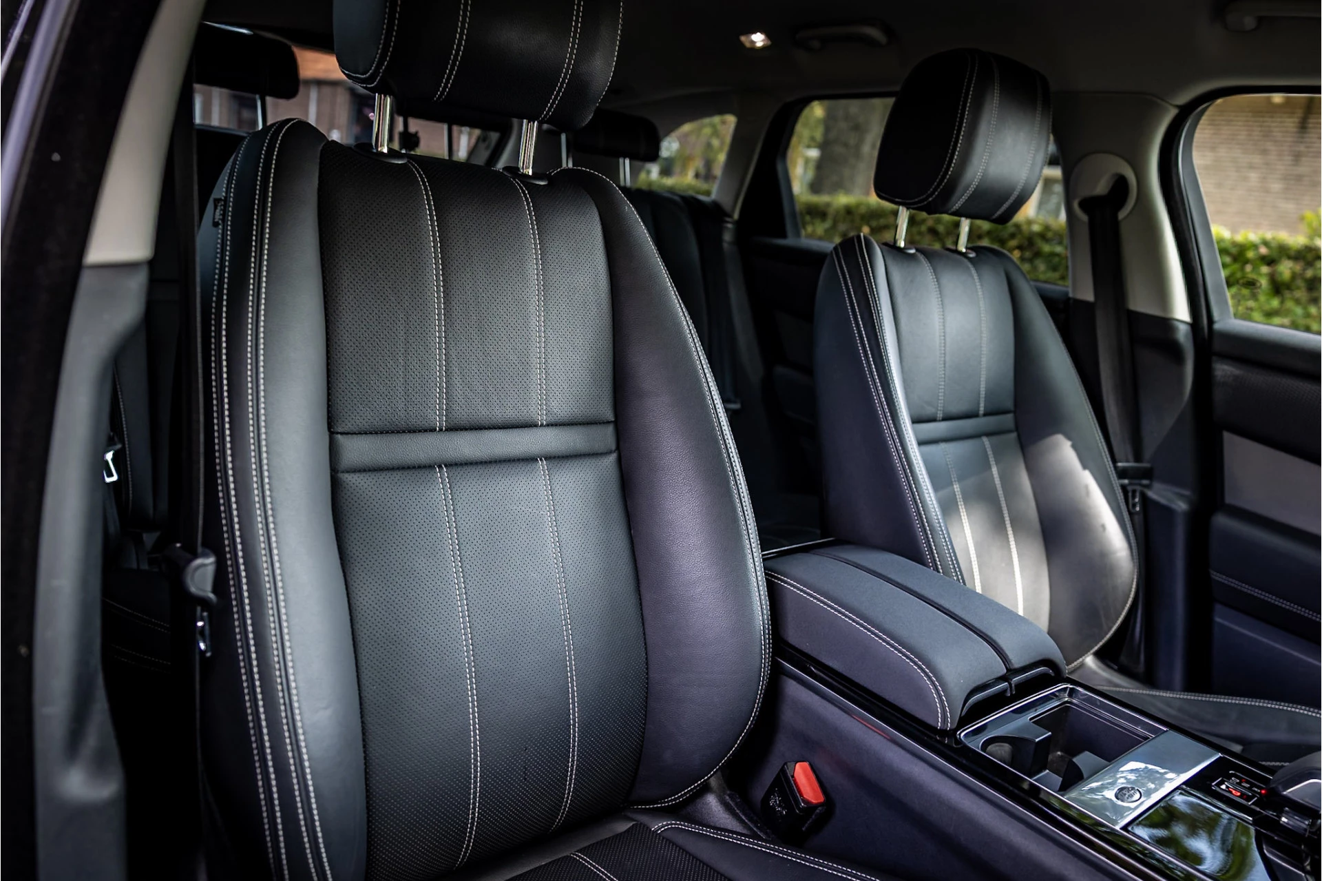 Hoofdafbeelding Land Rover Range Rover Velar