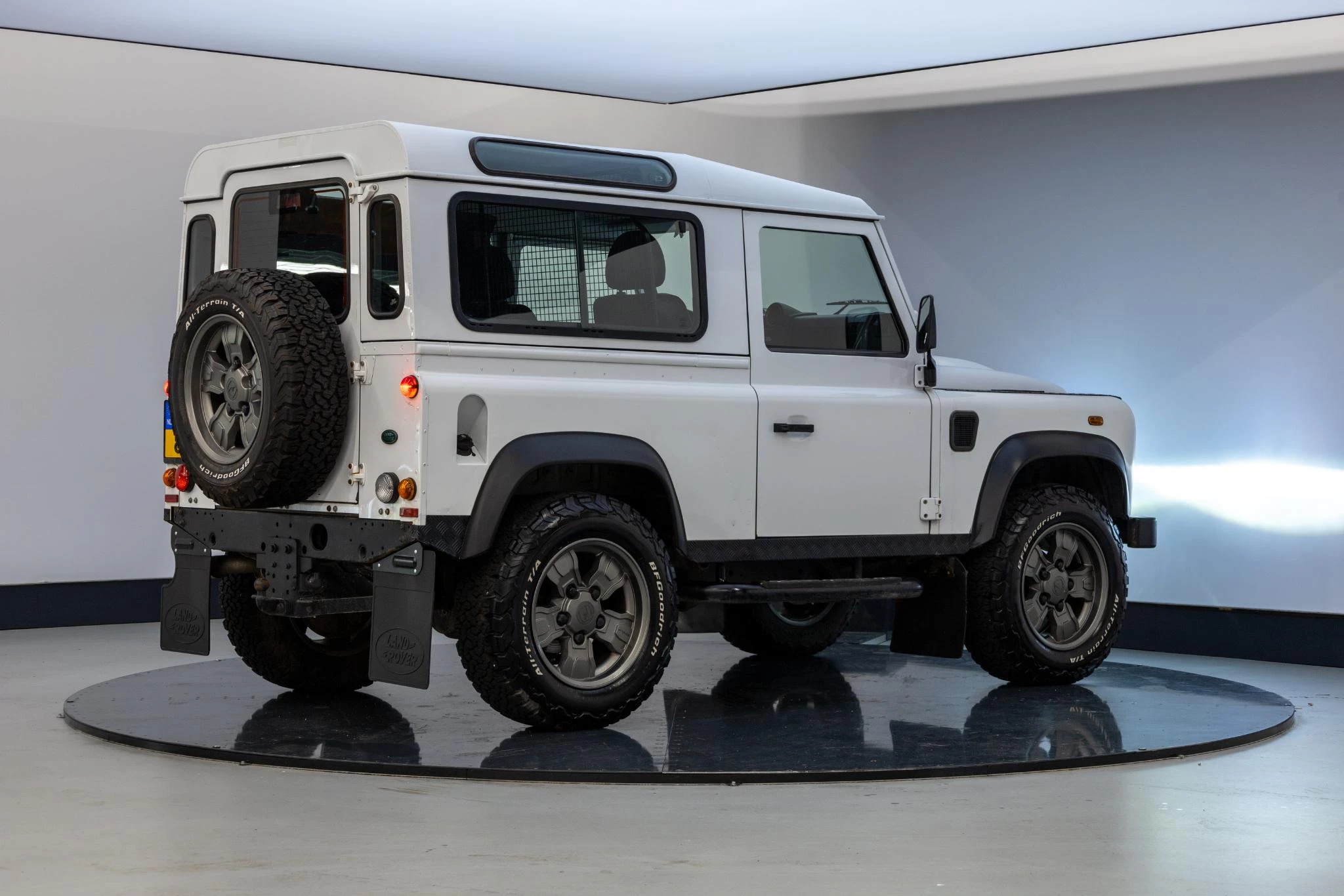 Hoofdafbeelding Land Rover Defender