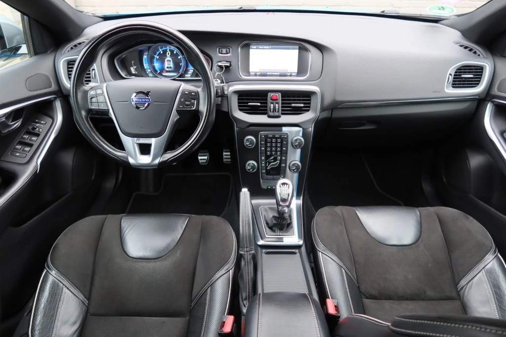 Hoofdafbeelding Volvo V40