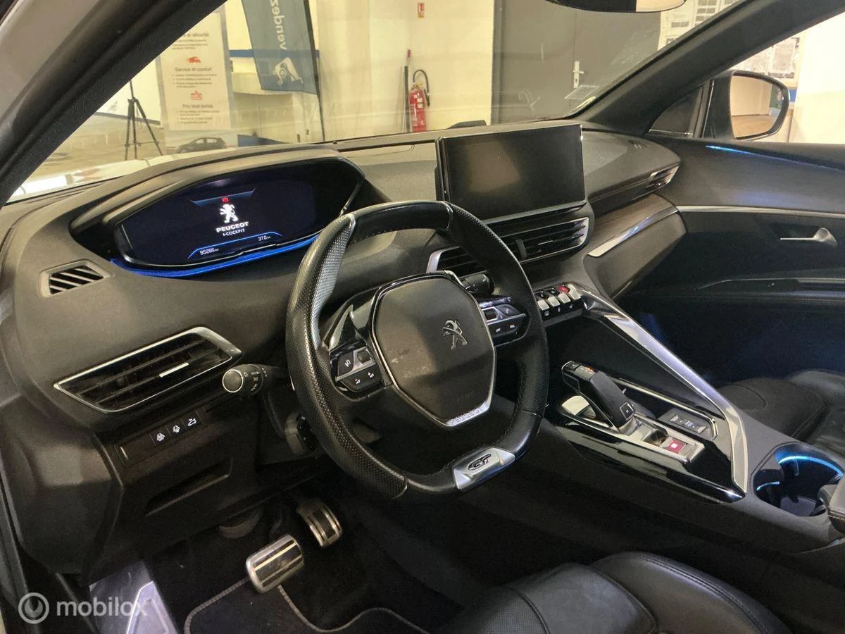 Hoofdafbeelding Peugeot 5008