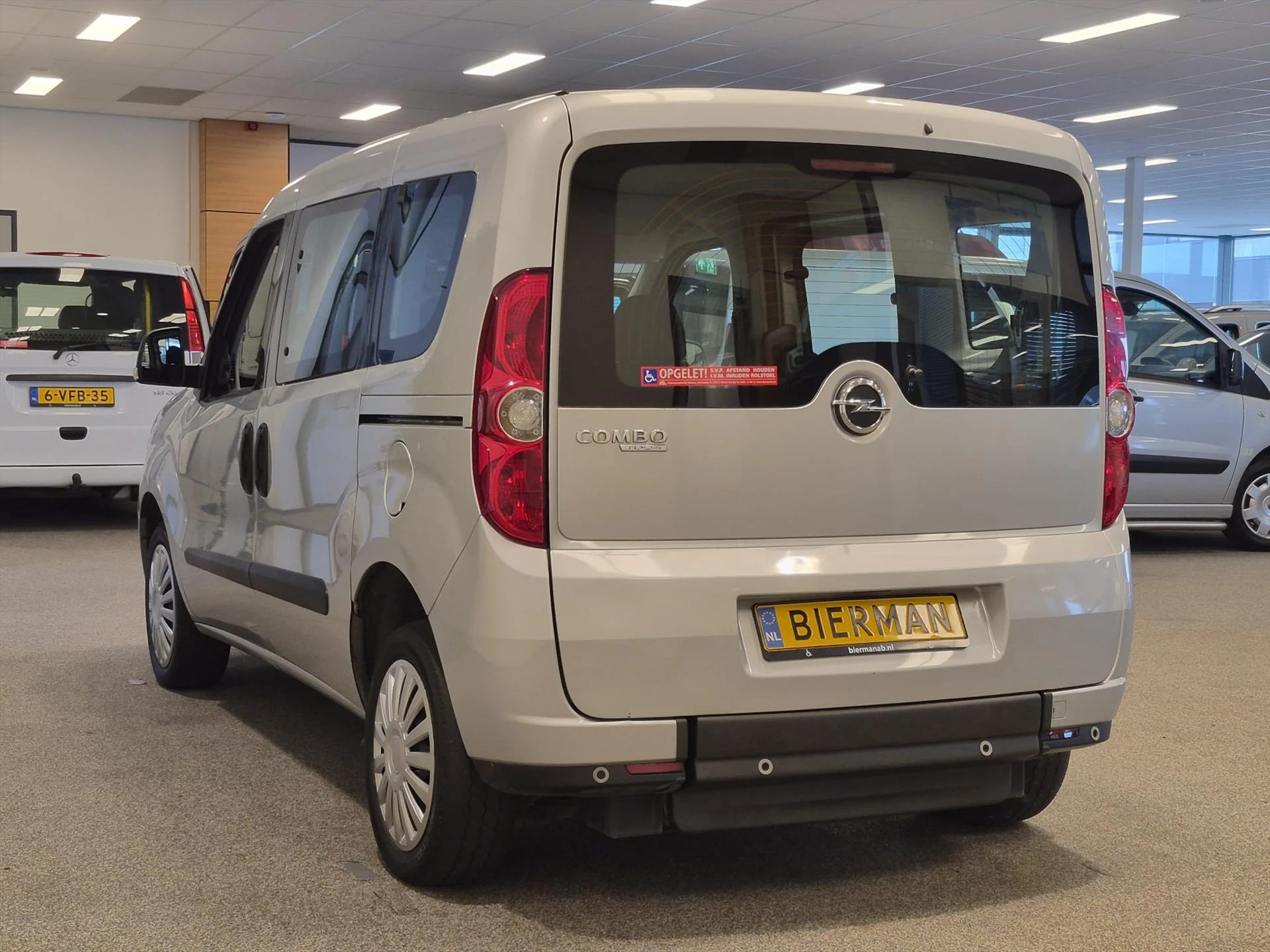 Hoofdafbeelding Opel Combo