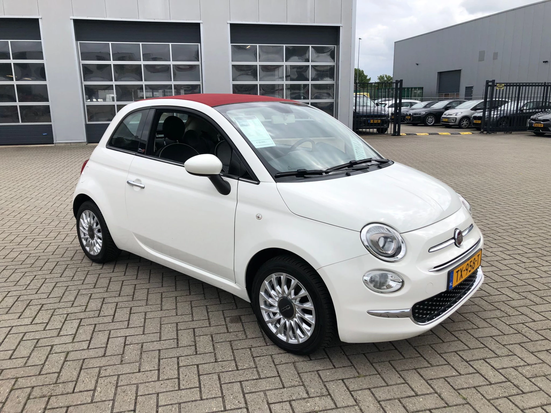 Hoofdafbeelding Fiat 500C