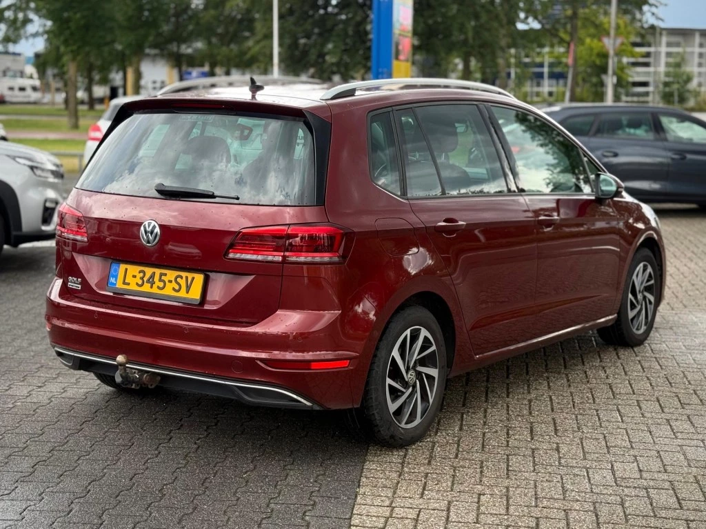 Hoofdafbeelding Volkswagen Golf Sportsvan