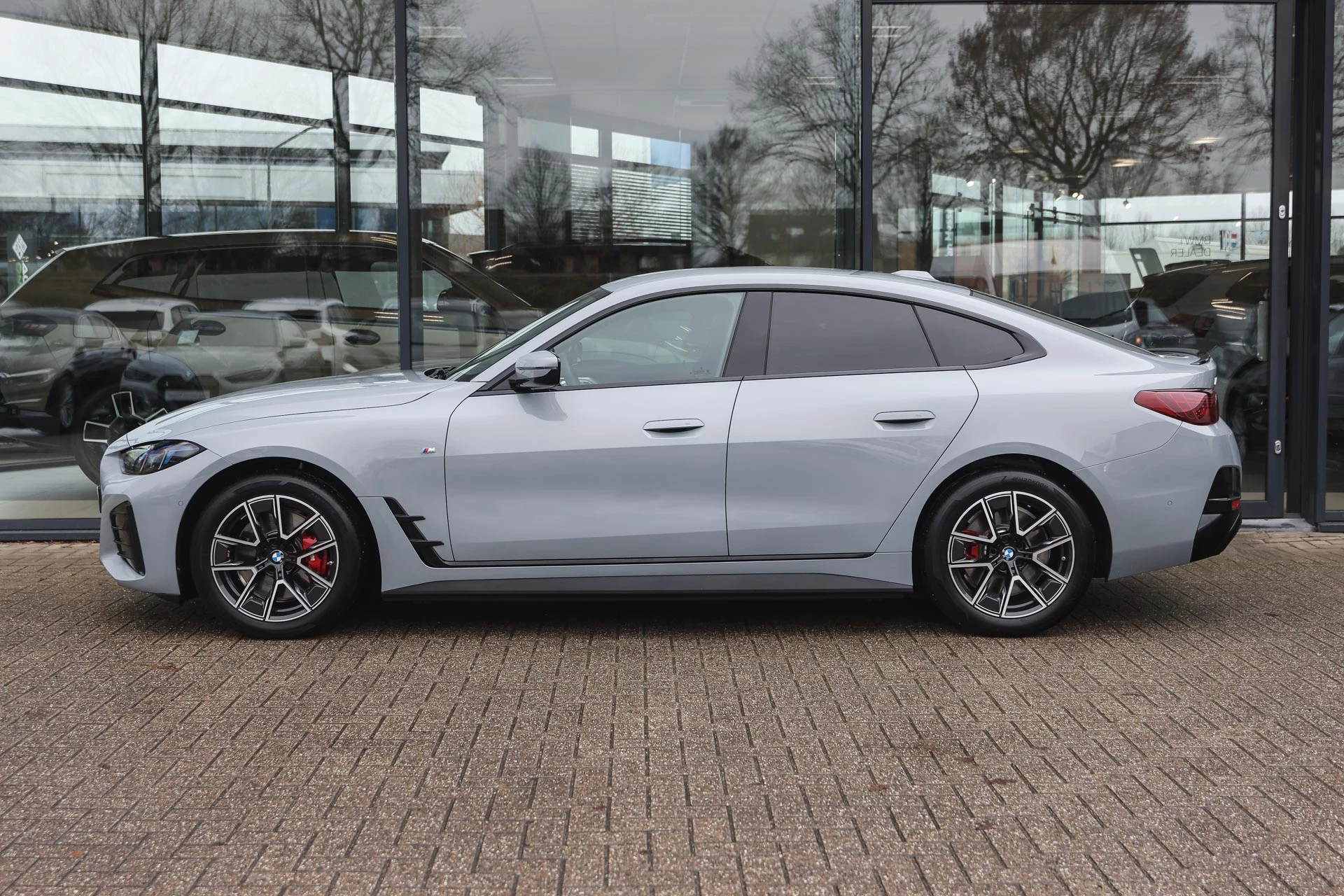 Hoofdafbeelding BMW i4