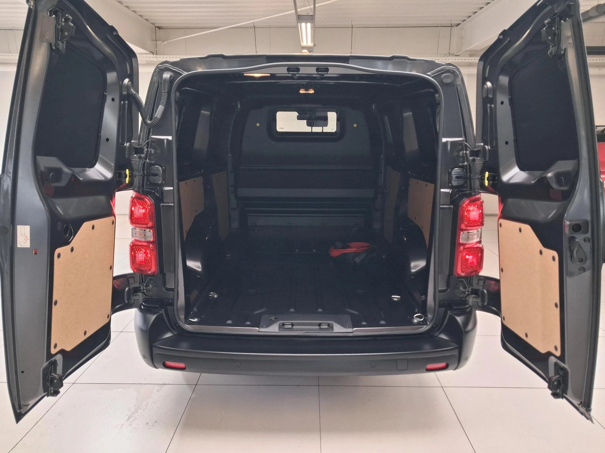 Hoofdafbeelding Opel Vivaro-e