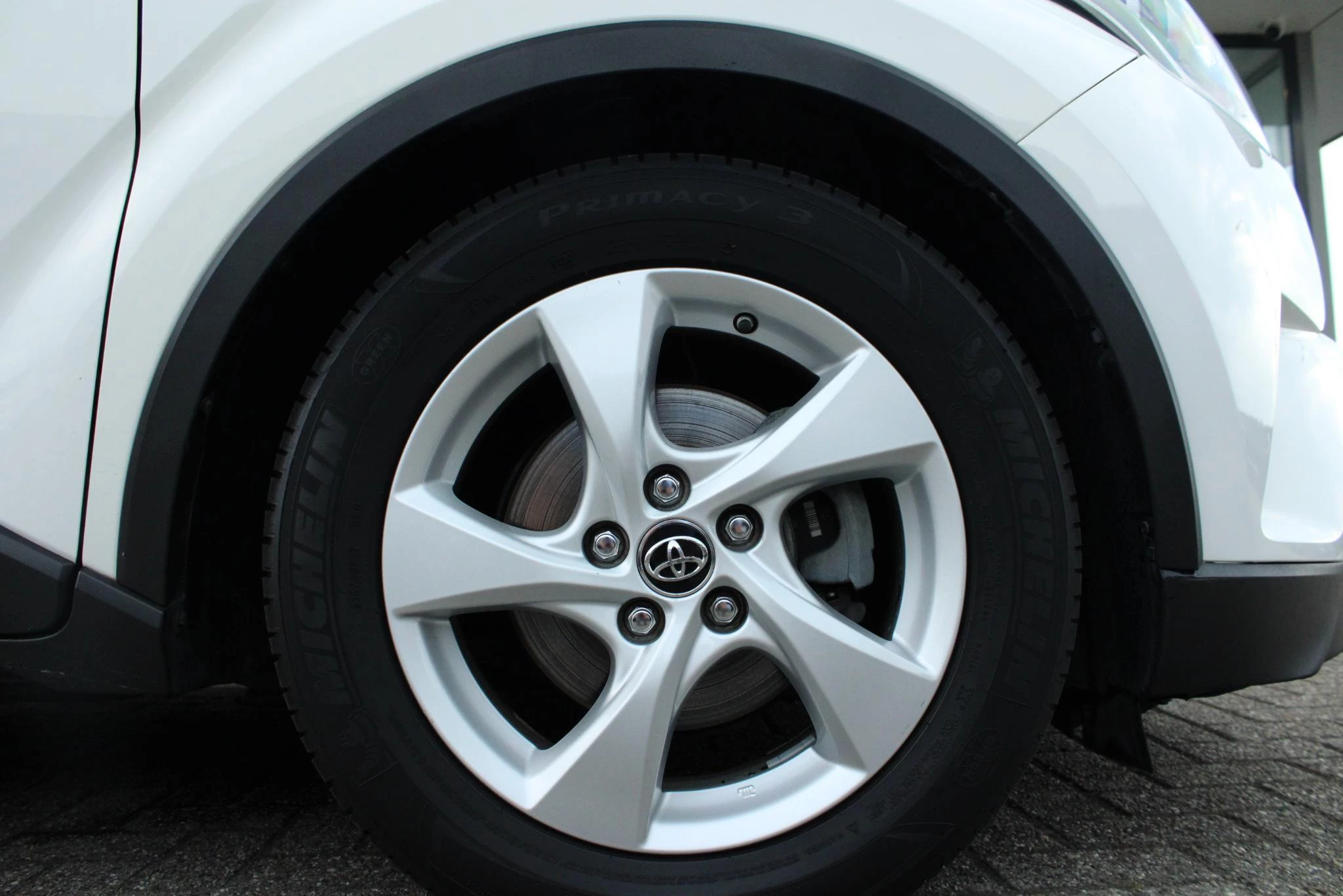 Hoofdafbeelding Toyota C-HR
