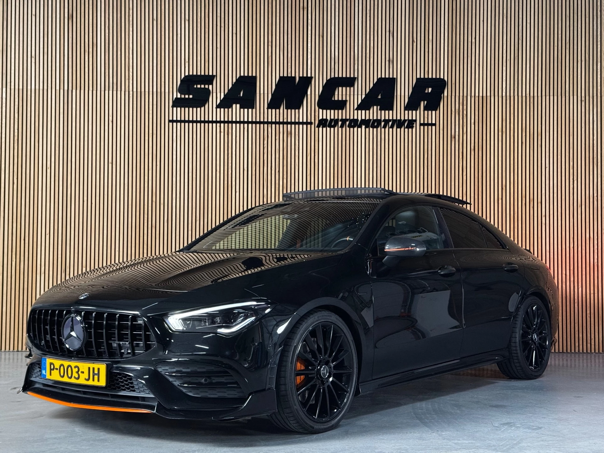 Hoofdafbeelding Mercedes-Benz CLA