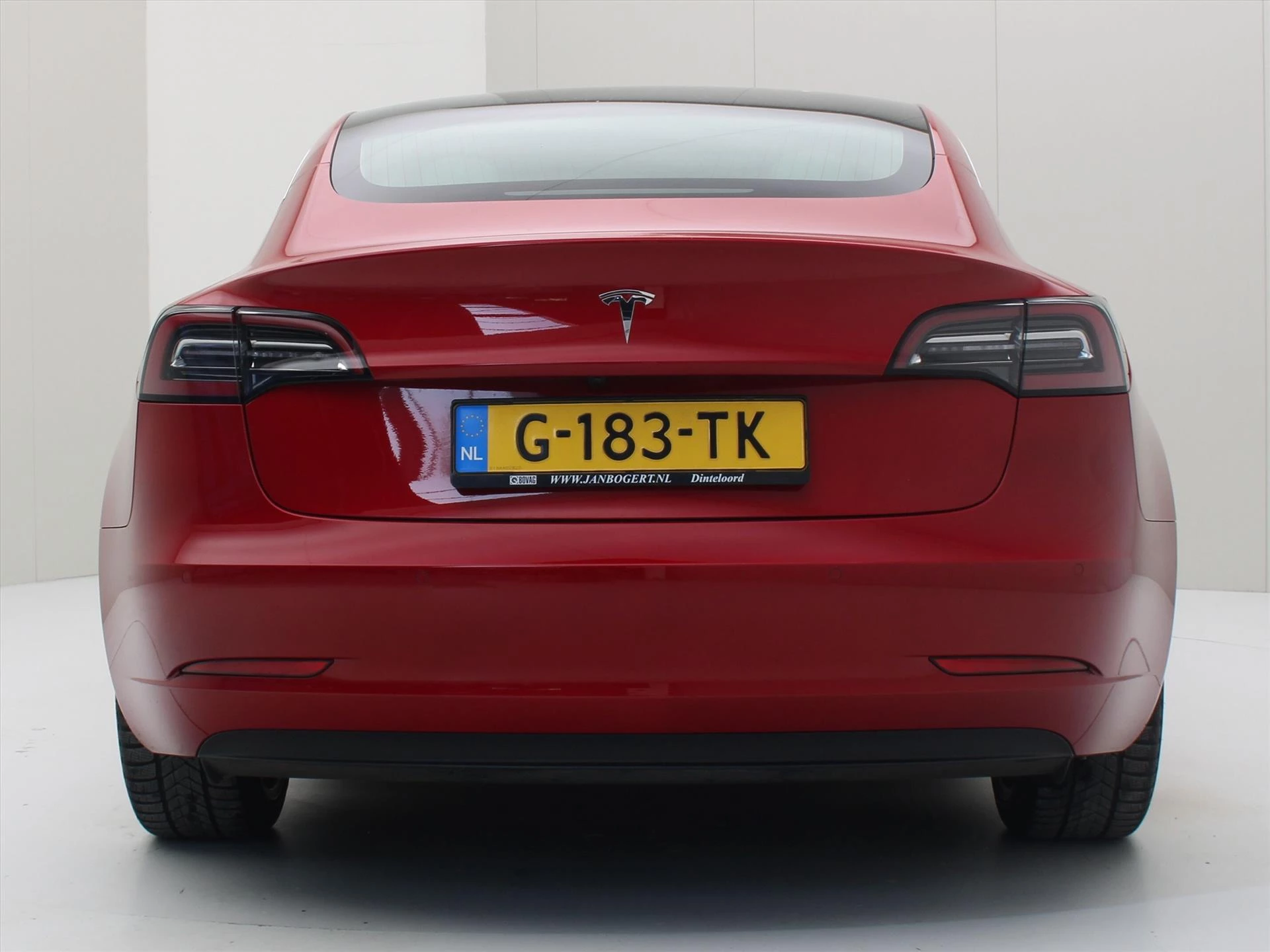 Hoofdafbeelding Tesla Model 3