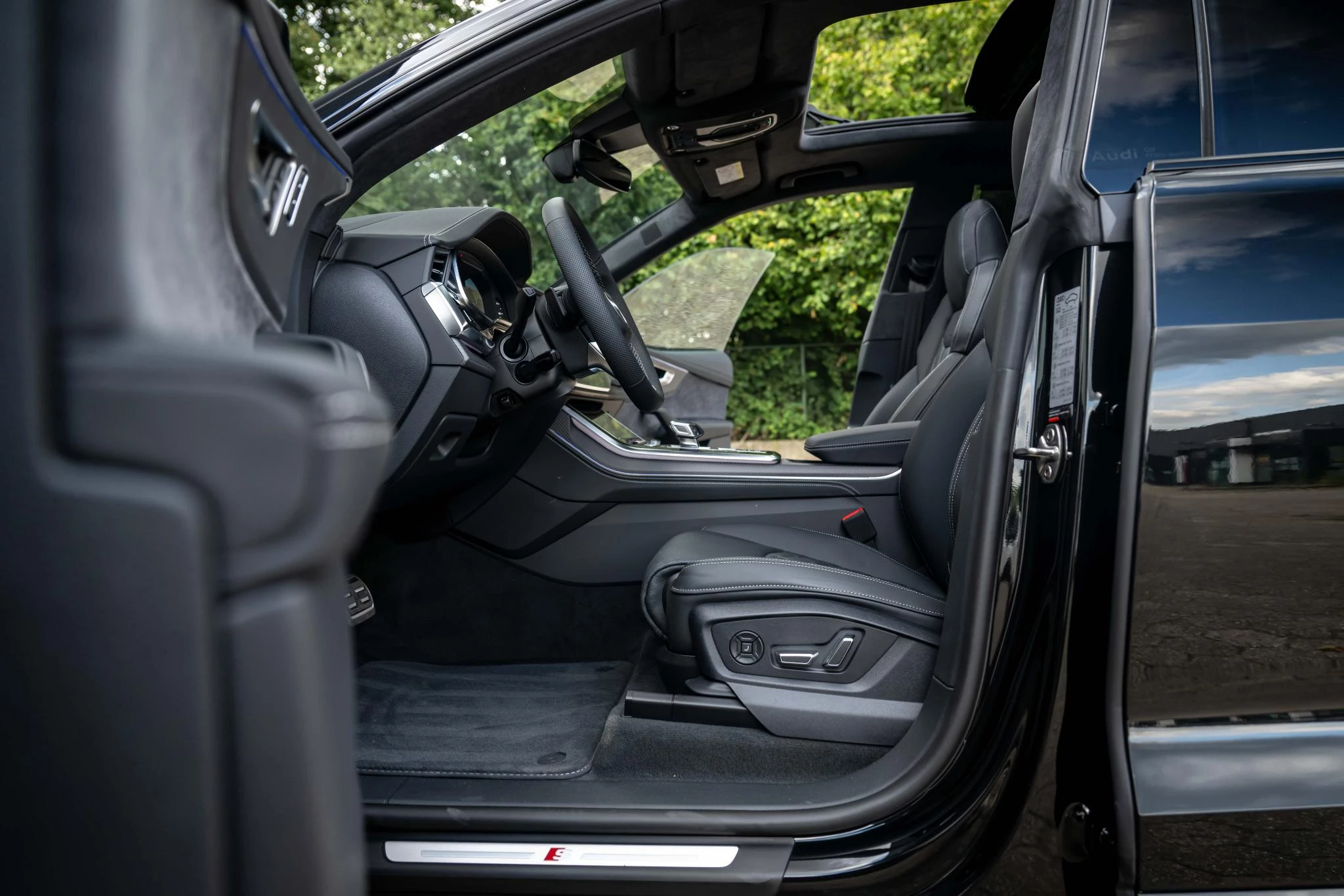 Hoofdafbeelding Audi Q8
