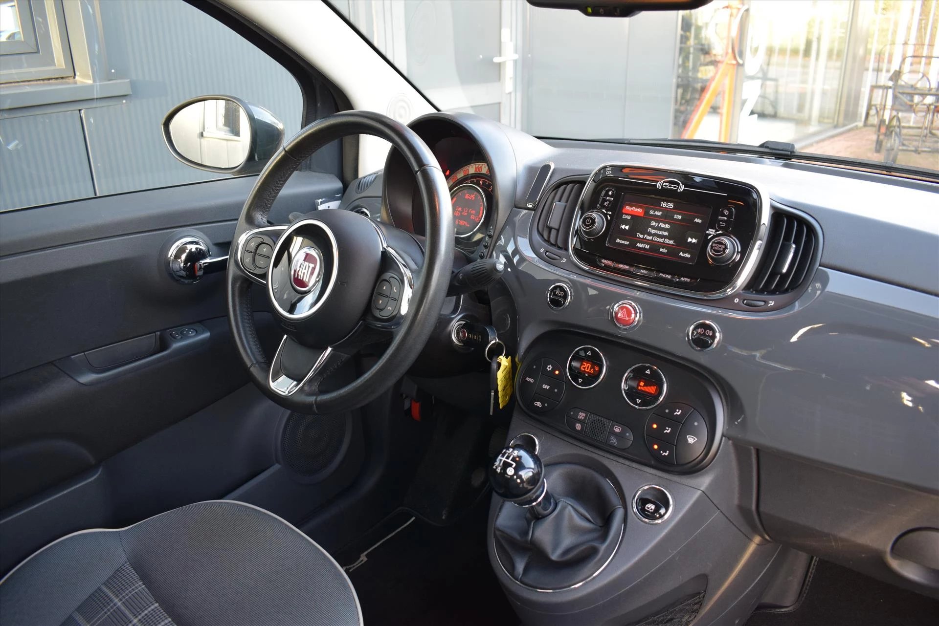 Hoofdafbeelding Fiat 500C