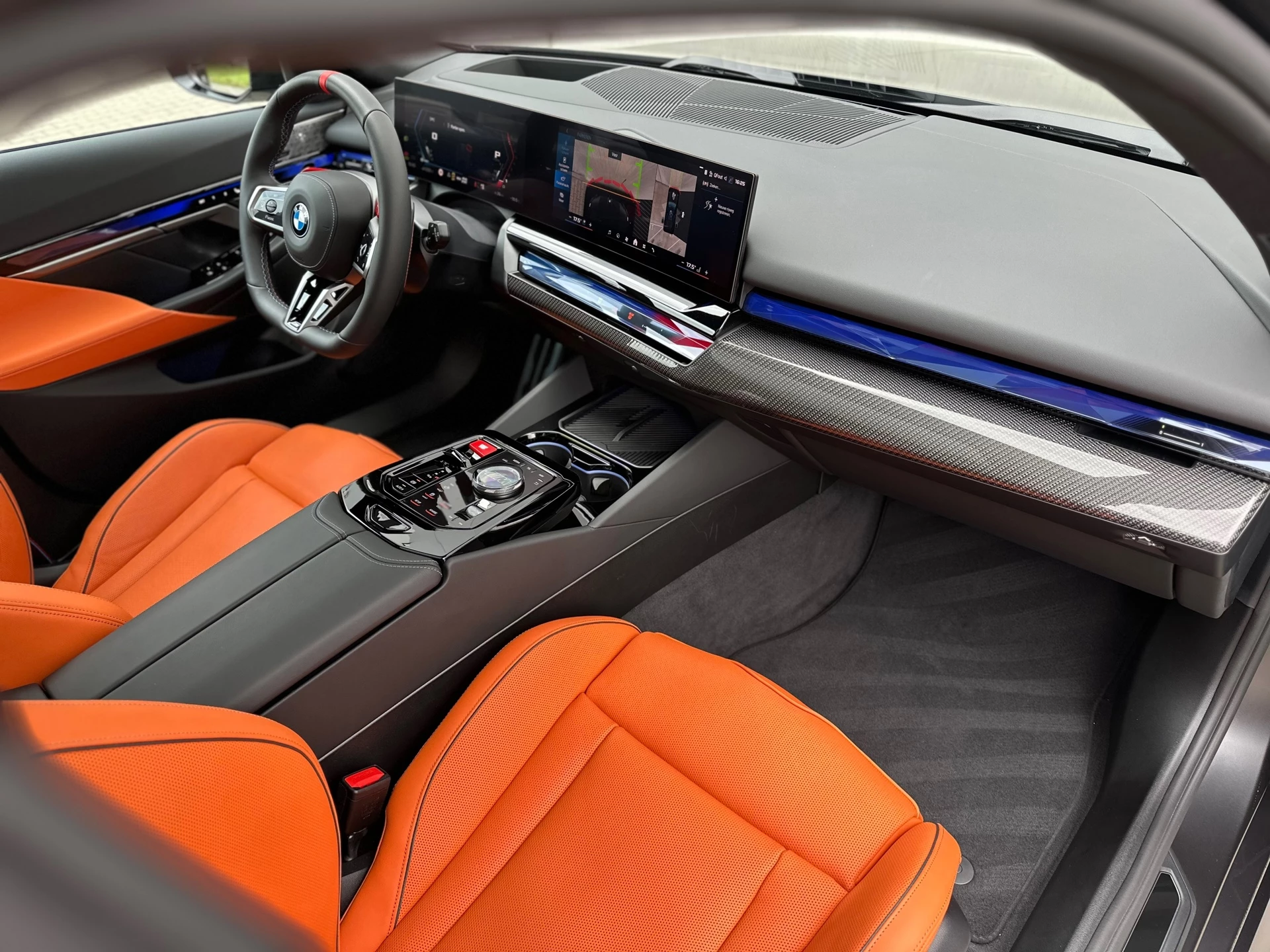 Hoofdafbeelding BMW M5