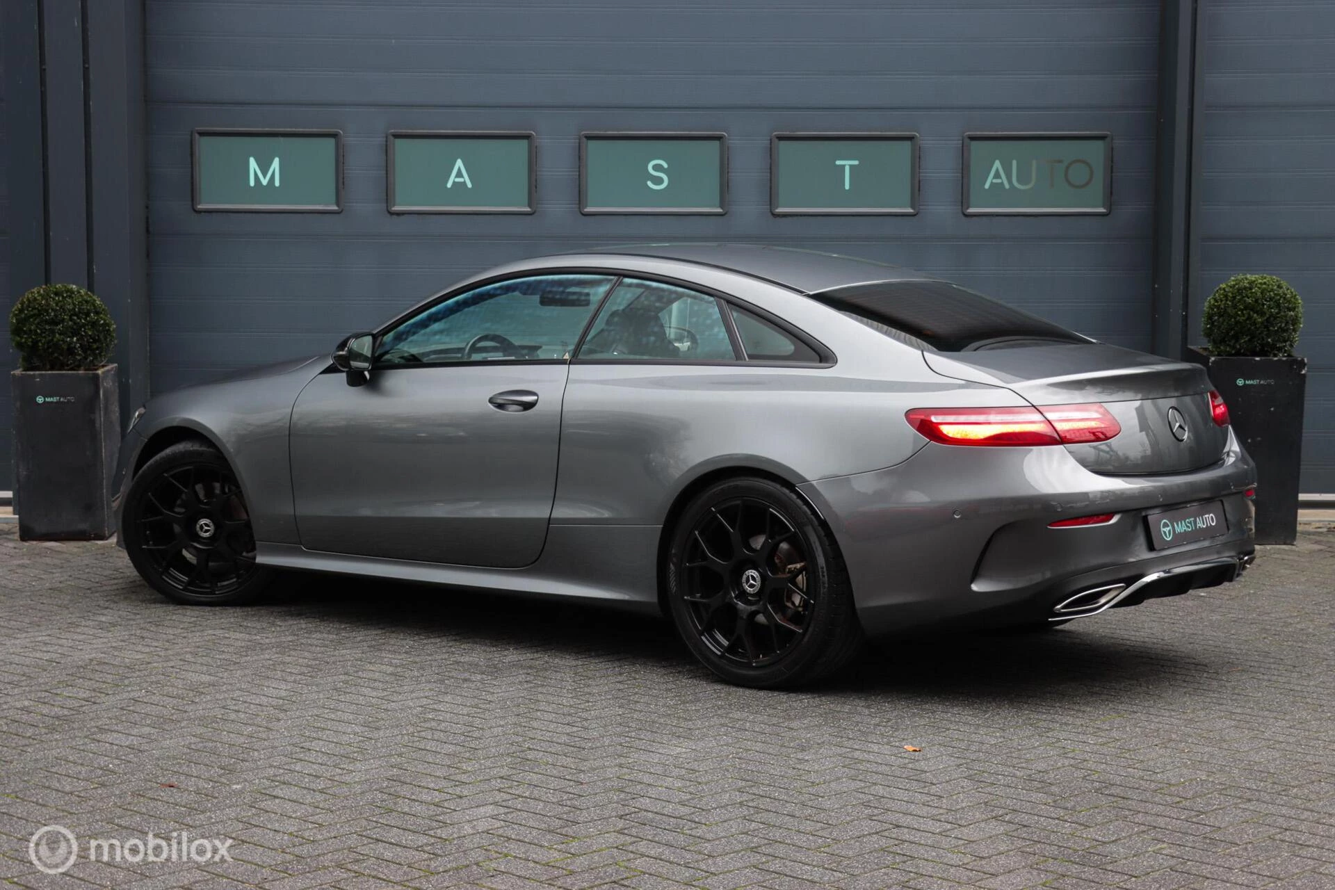 Hoofdafbeelding Mercedes-Benz E-Klasse