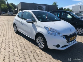 Hoofdafbeelding Peugeot 208 Peugeot 208 1.0 VTi 3.DRS AIRCO ELL PAK NW APK