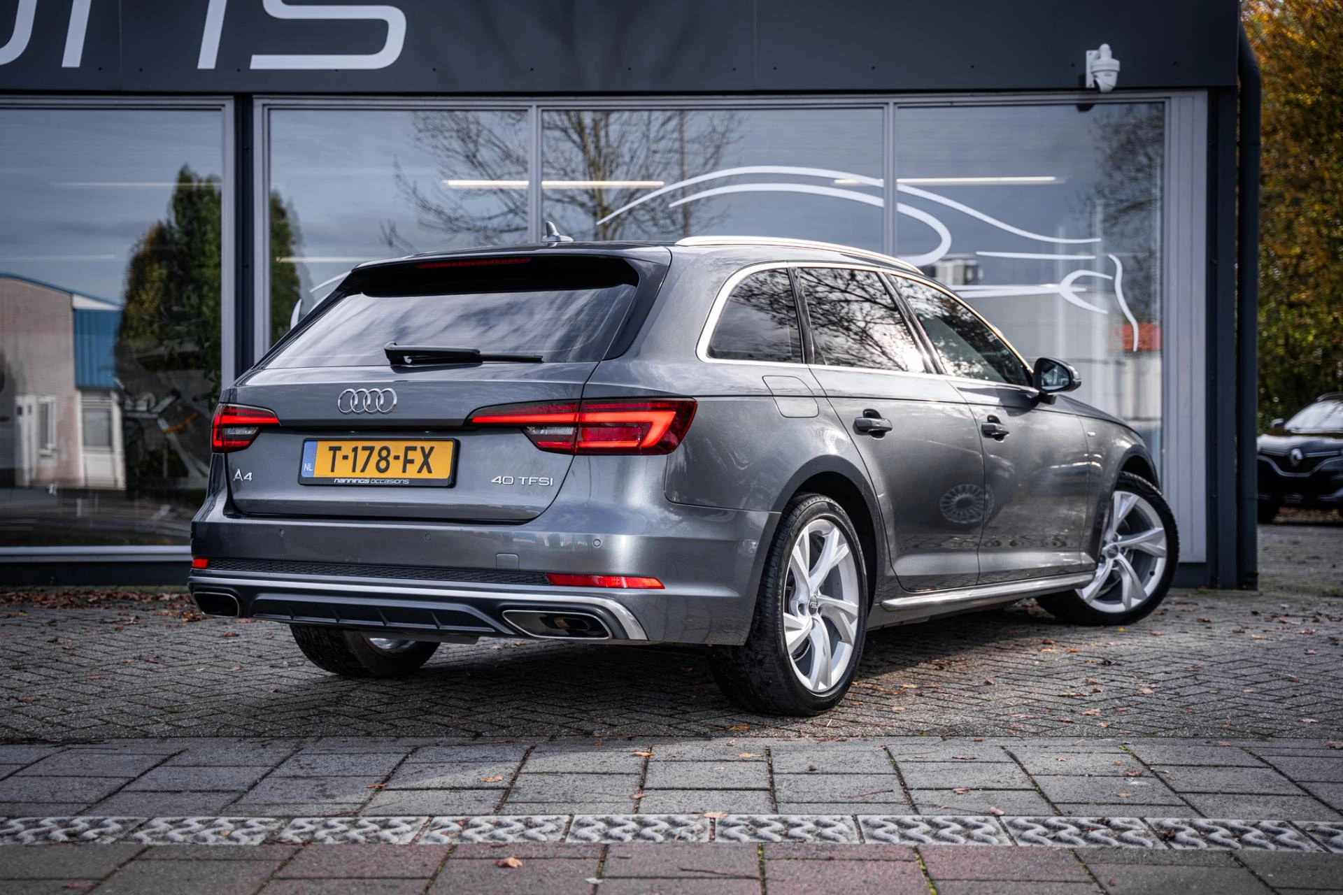 Hoofdafbeelding Audi A4