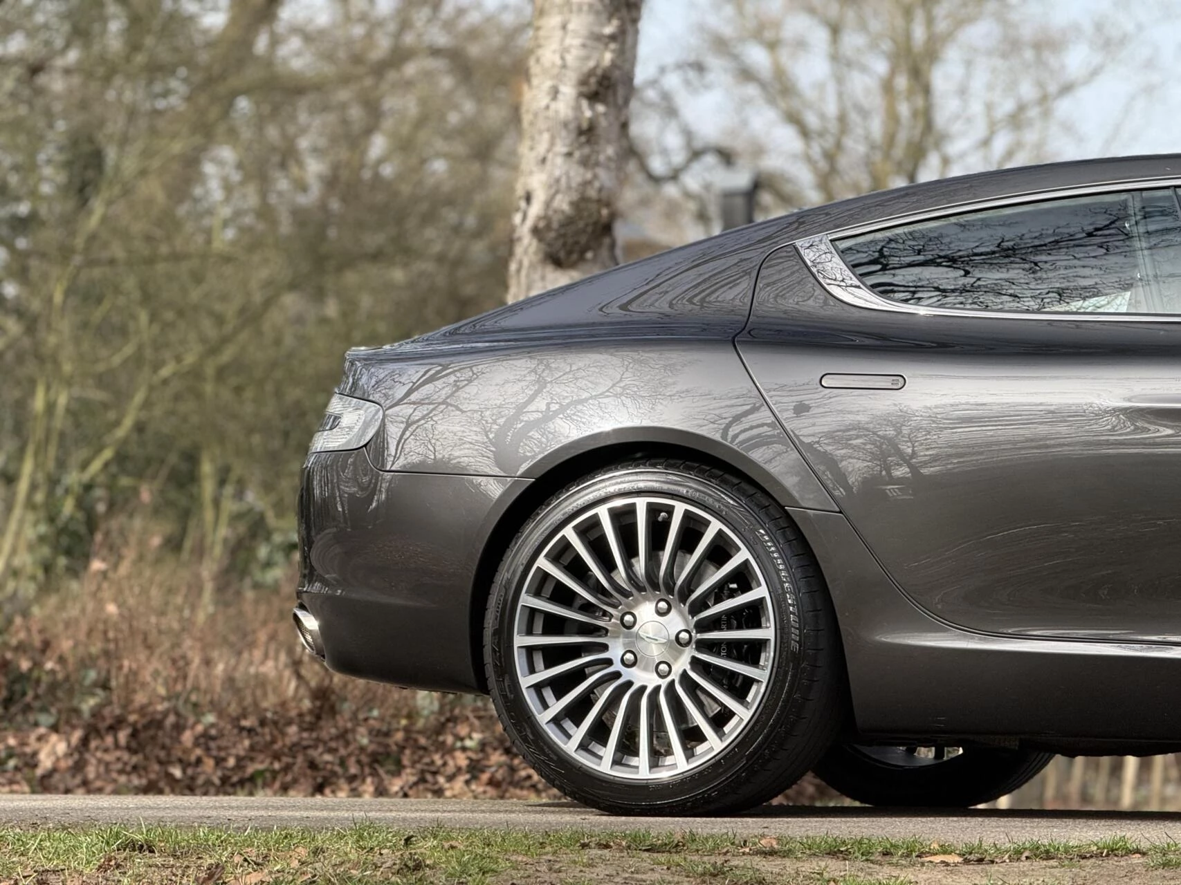 Hoofdafbeelding Aston Martin Rapide