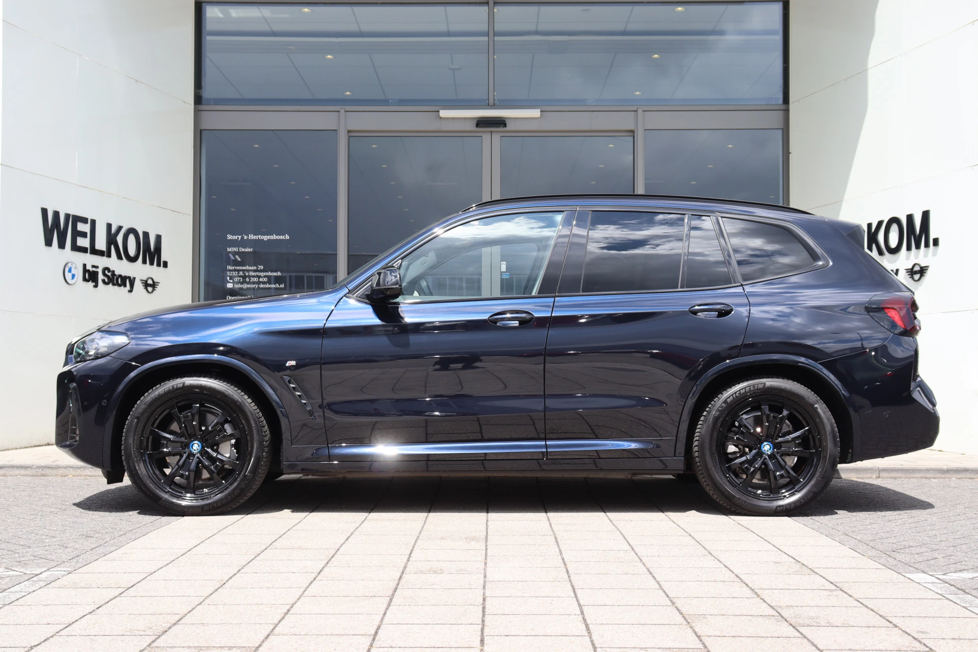 Hoofdafbeelding BMW iX3