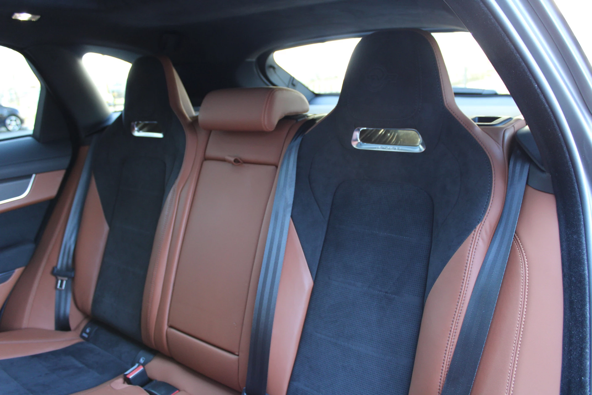 Hoofdafbeelding Jaguar F-PACE