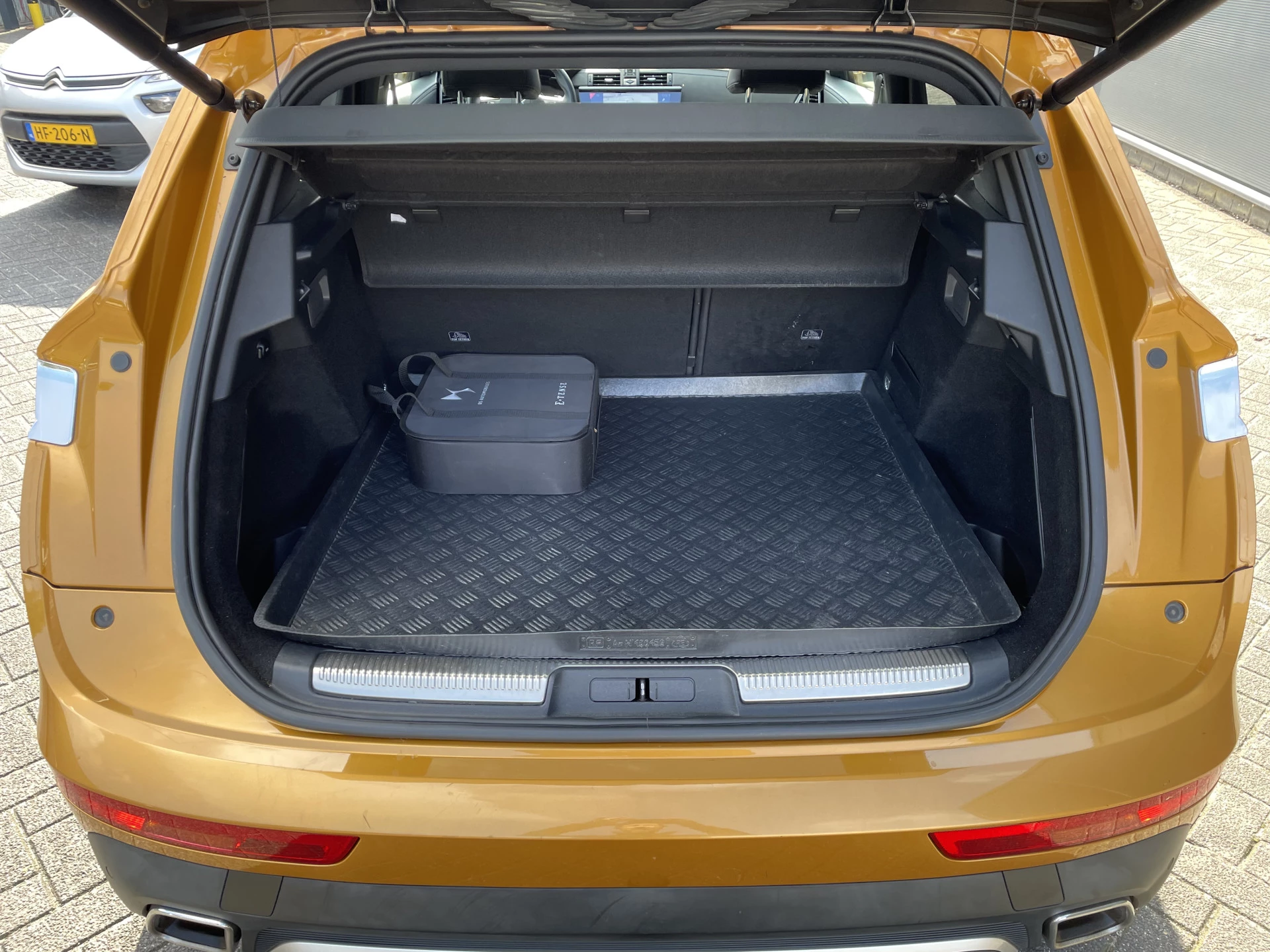 Hoofdafbeelding DS DS 7