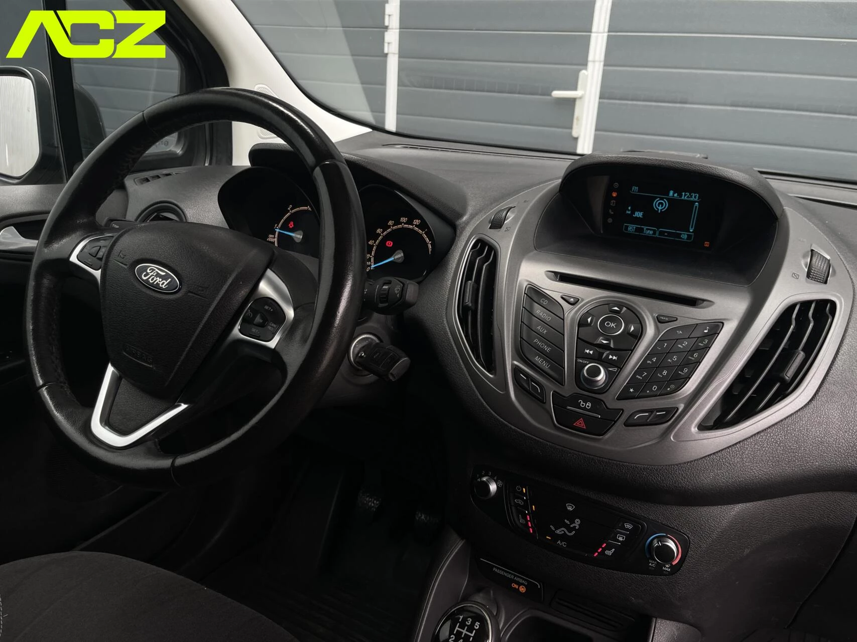 Hoofdafbeelding Ford Transit Courier