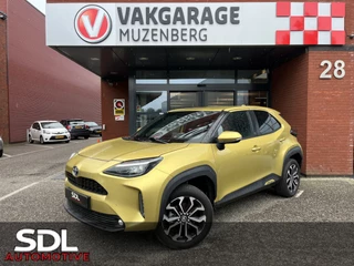 Toyota Yaris Cross 1.5 Hybrid First Edition // ADAPT. CRUISE // LED // KEYLESS // CAMERA // NAVI+CARPLAY //