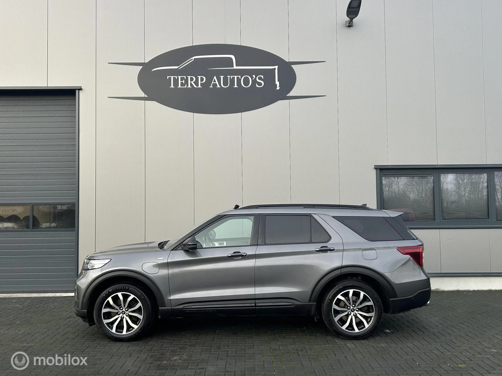 Hoofdafbeelding Ford Explorer