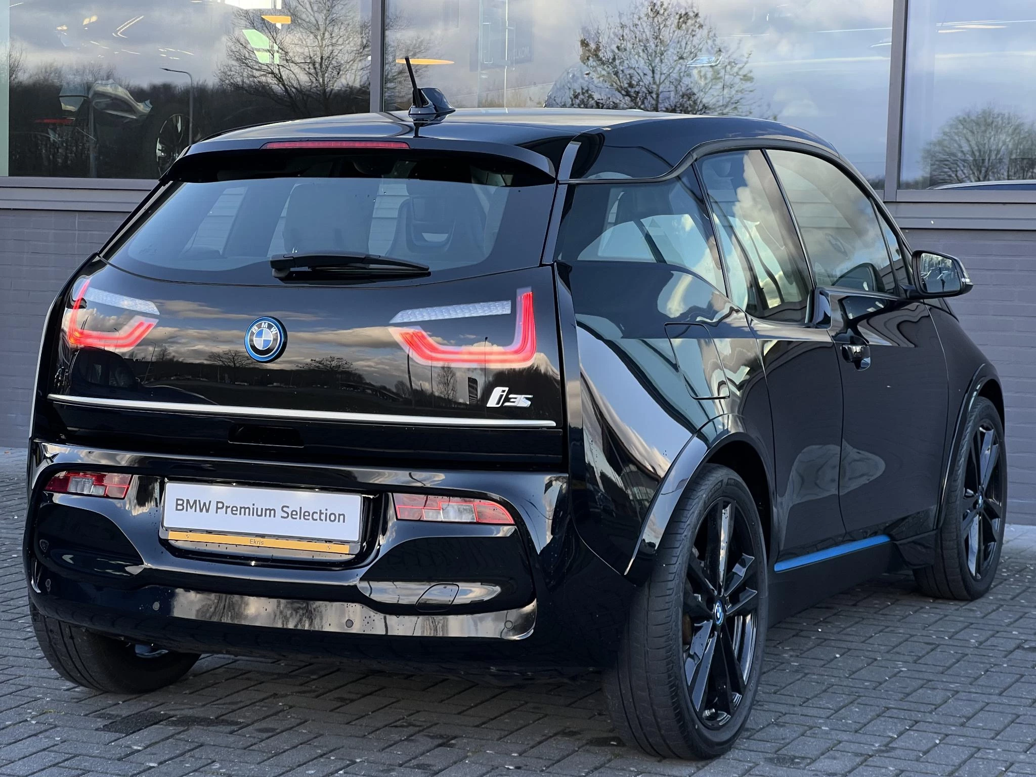 Hoofdafbeelding BMW i3