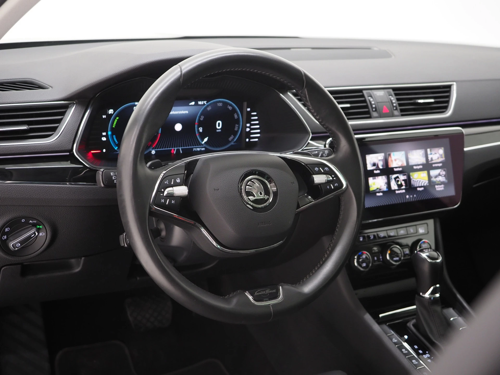 Hoofdafbeelding Škoda Superb