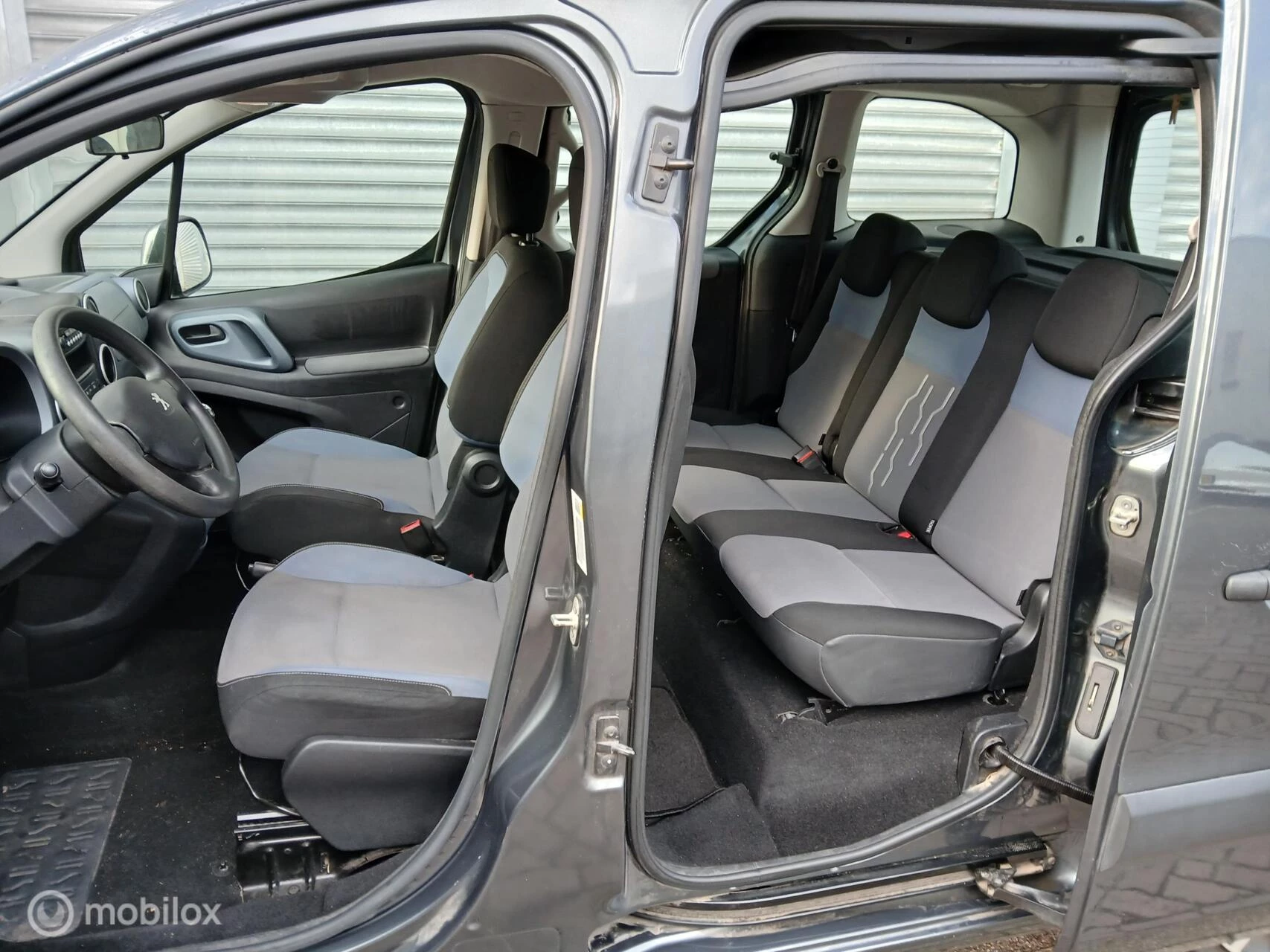 Hoofdafbeelding Peugeot Partner