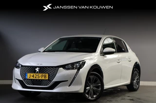 Hoofdafbeelding Peugeot e-208 Peugeot e-208 EV Allure 50 kWh Keyless Stoelverwarming Parkeersensoren Voor en Achter