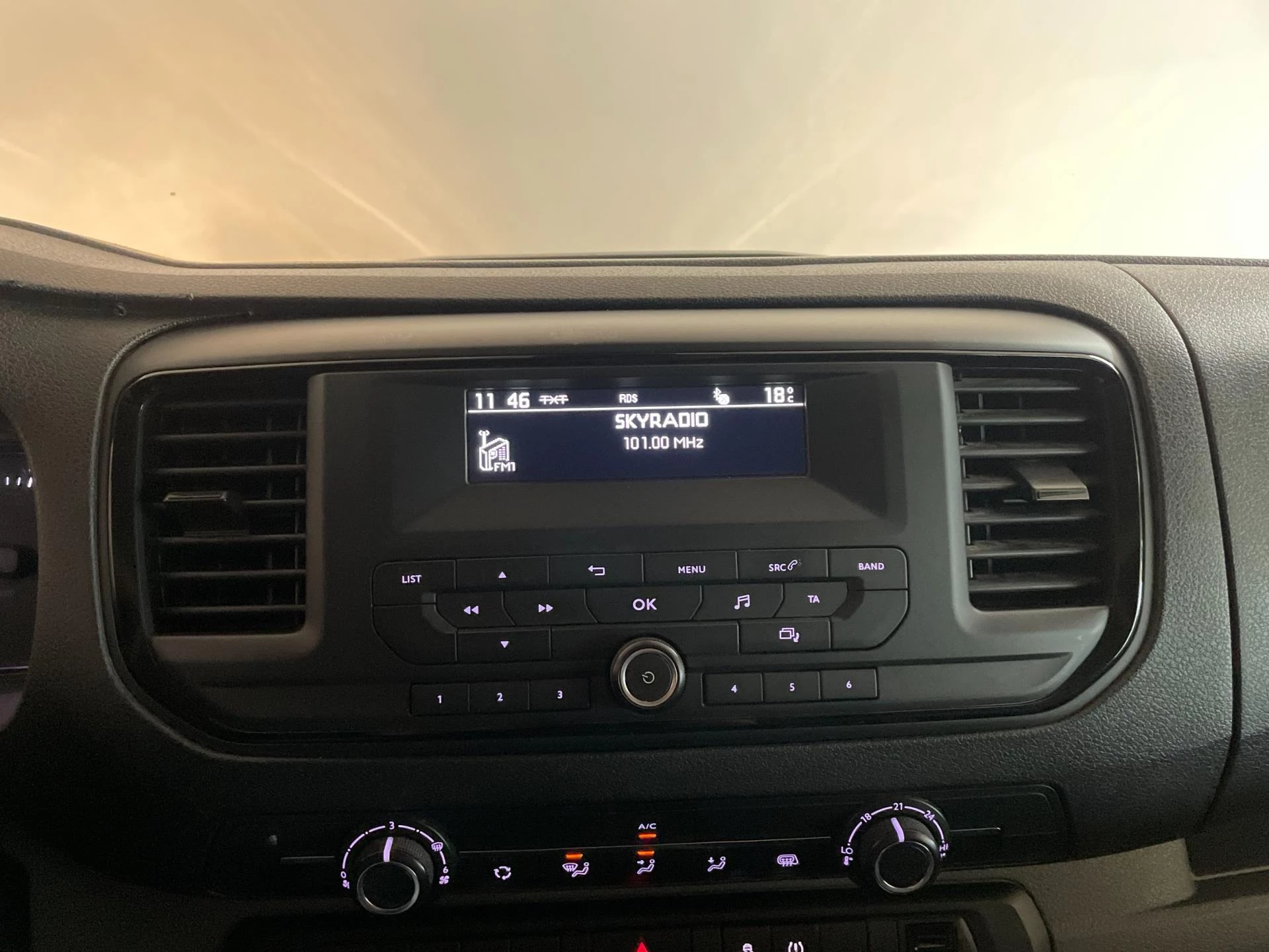 Hoofdafbeelding Peugeot Expert