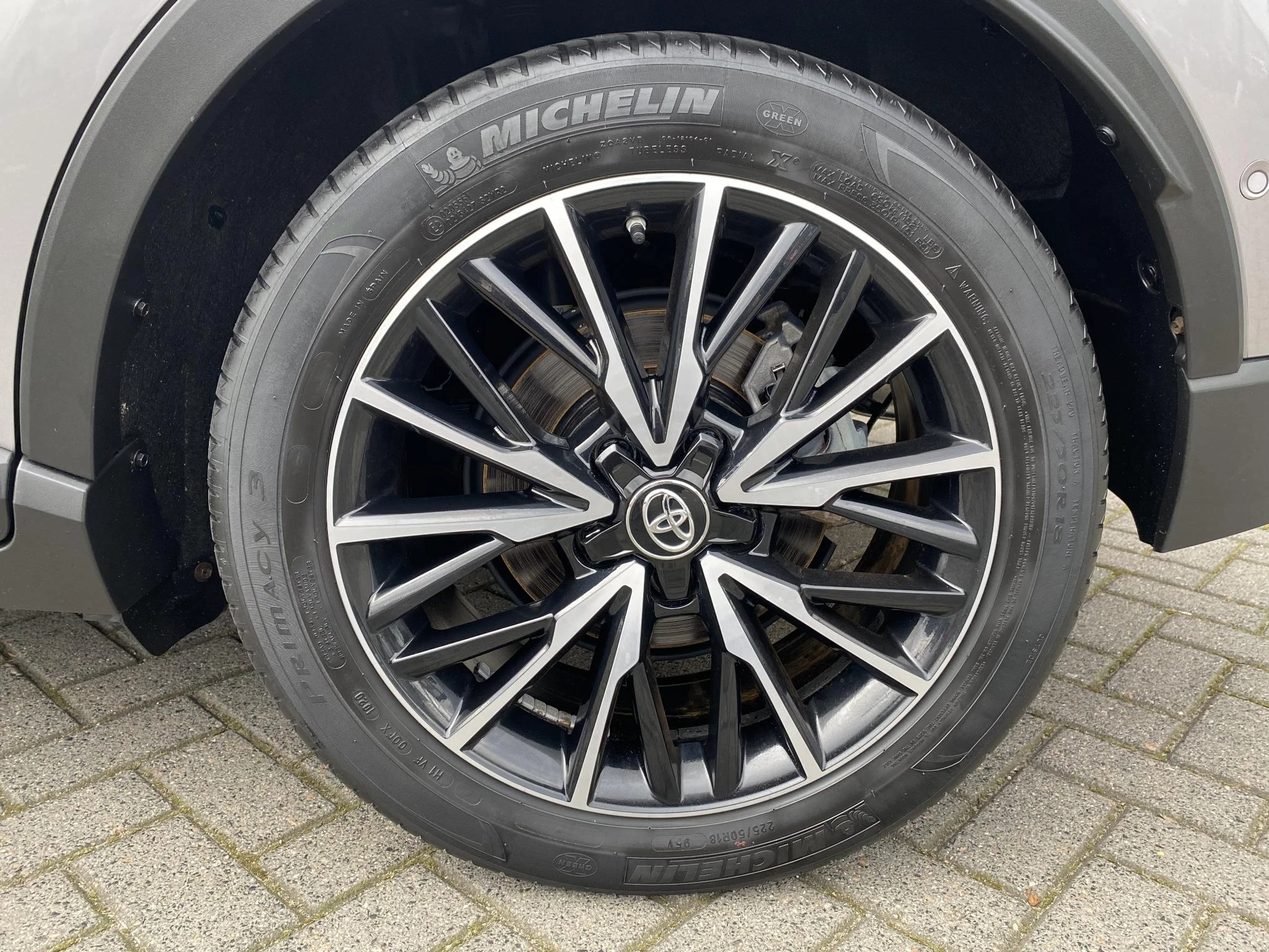 Hoofdafbeelding Toyota C-HR