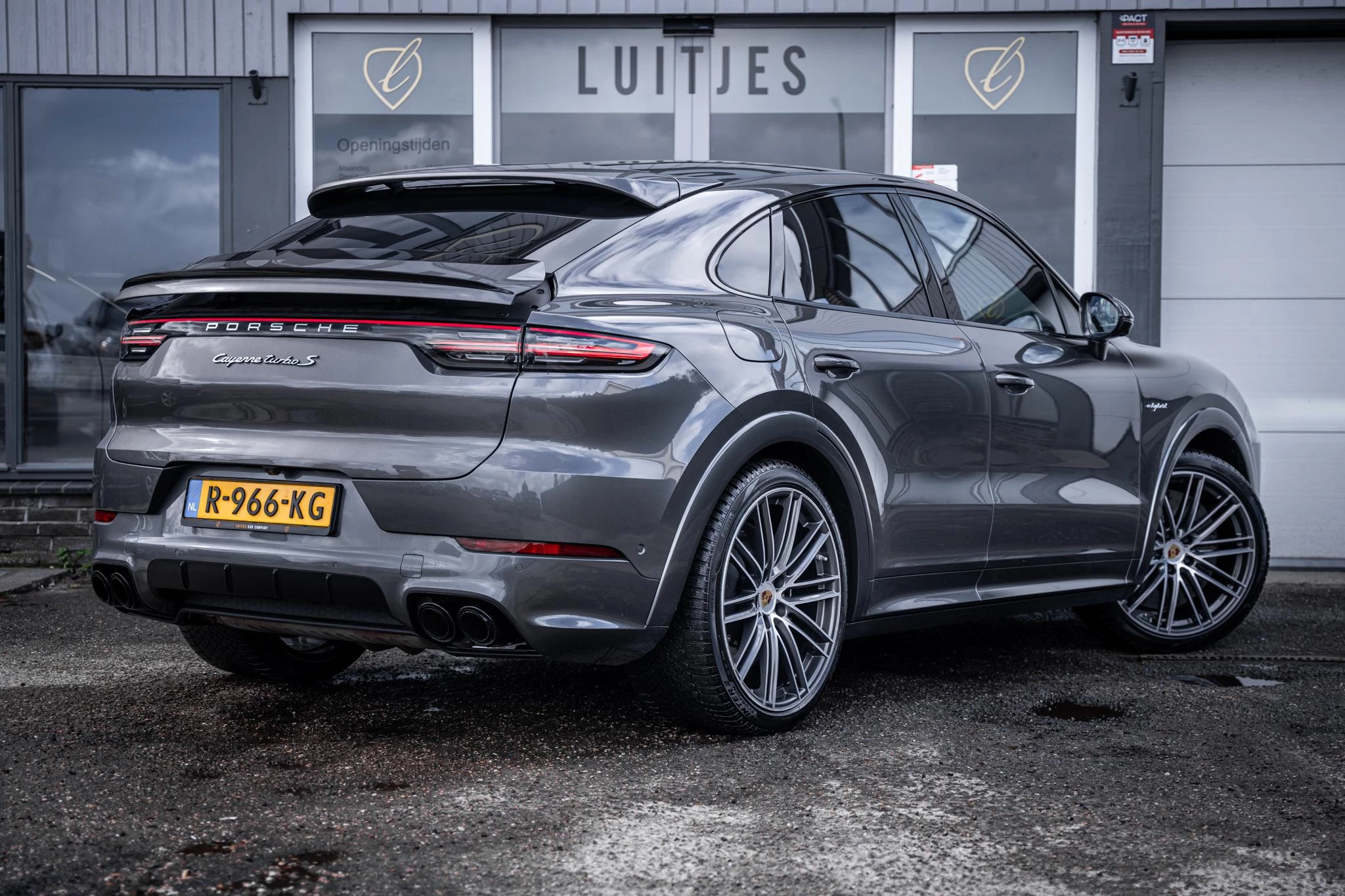 Hoofdafbeelding Porsche Cayenne