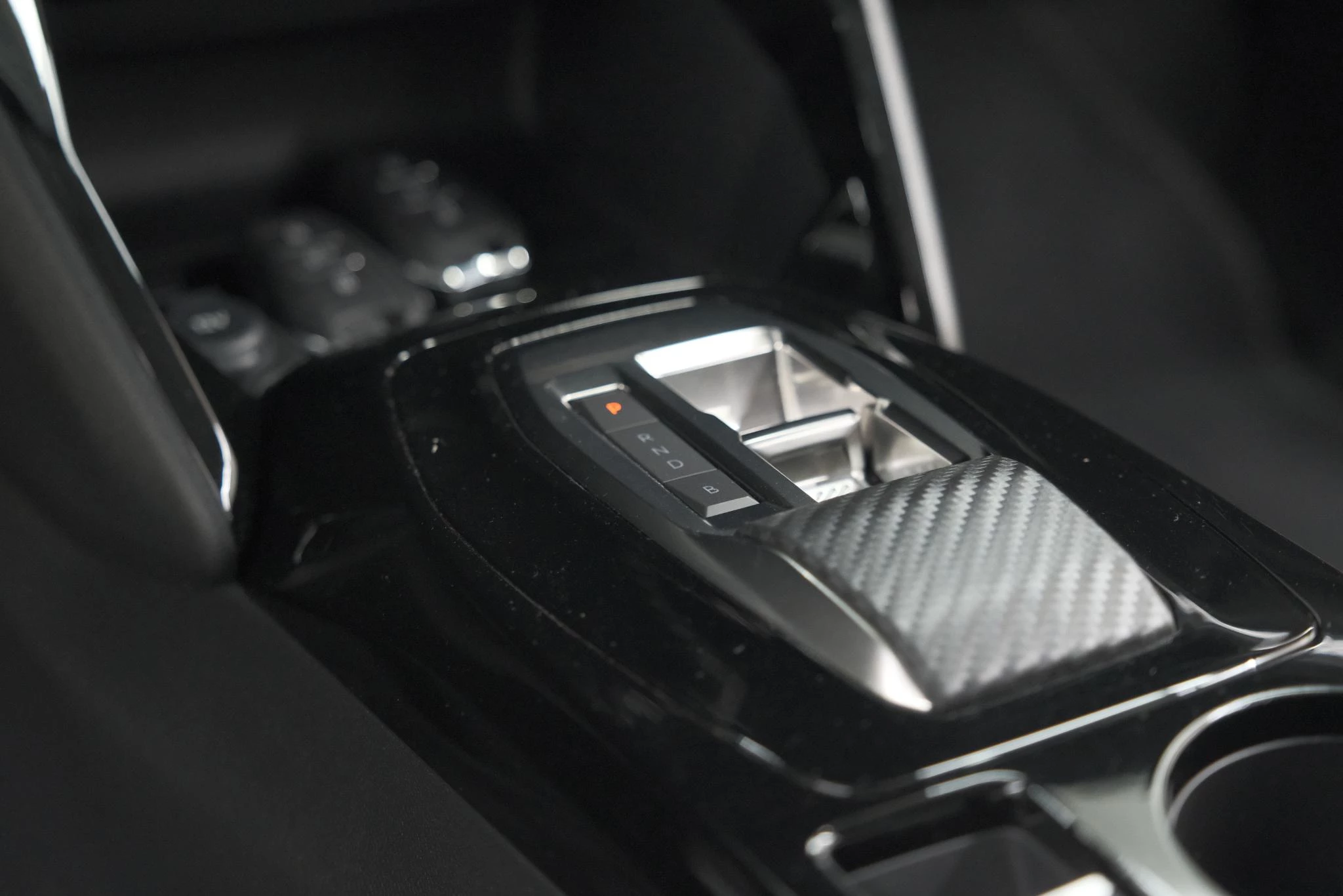 Hoofdafbeelding Peugeot e-208