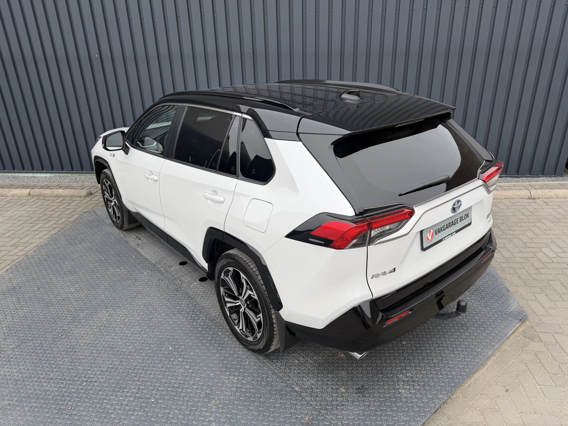 Hoofdafbeelding Toyota RAV4