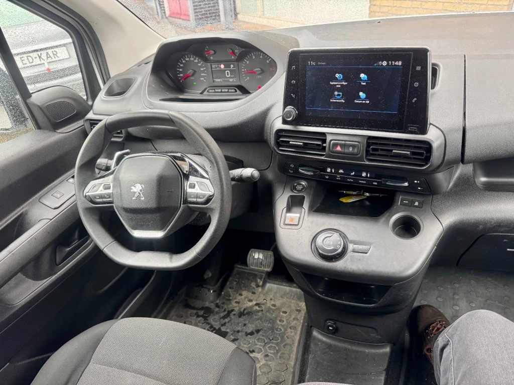 Hoofdafbeelding Peugeot Partner