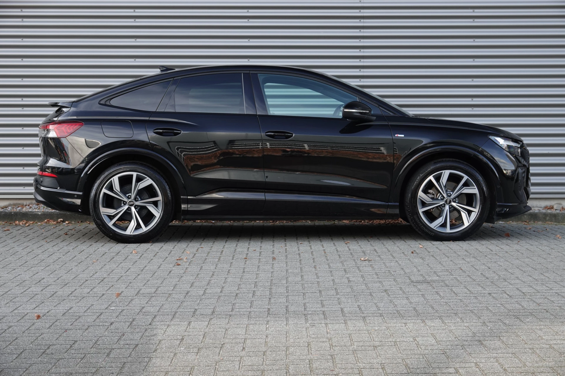 Hoofdafbeelding Audi Q4 Sportback e-tron