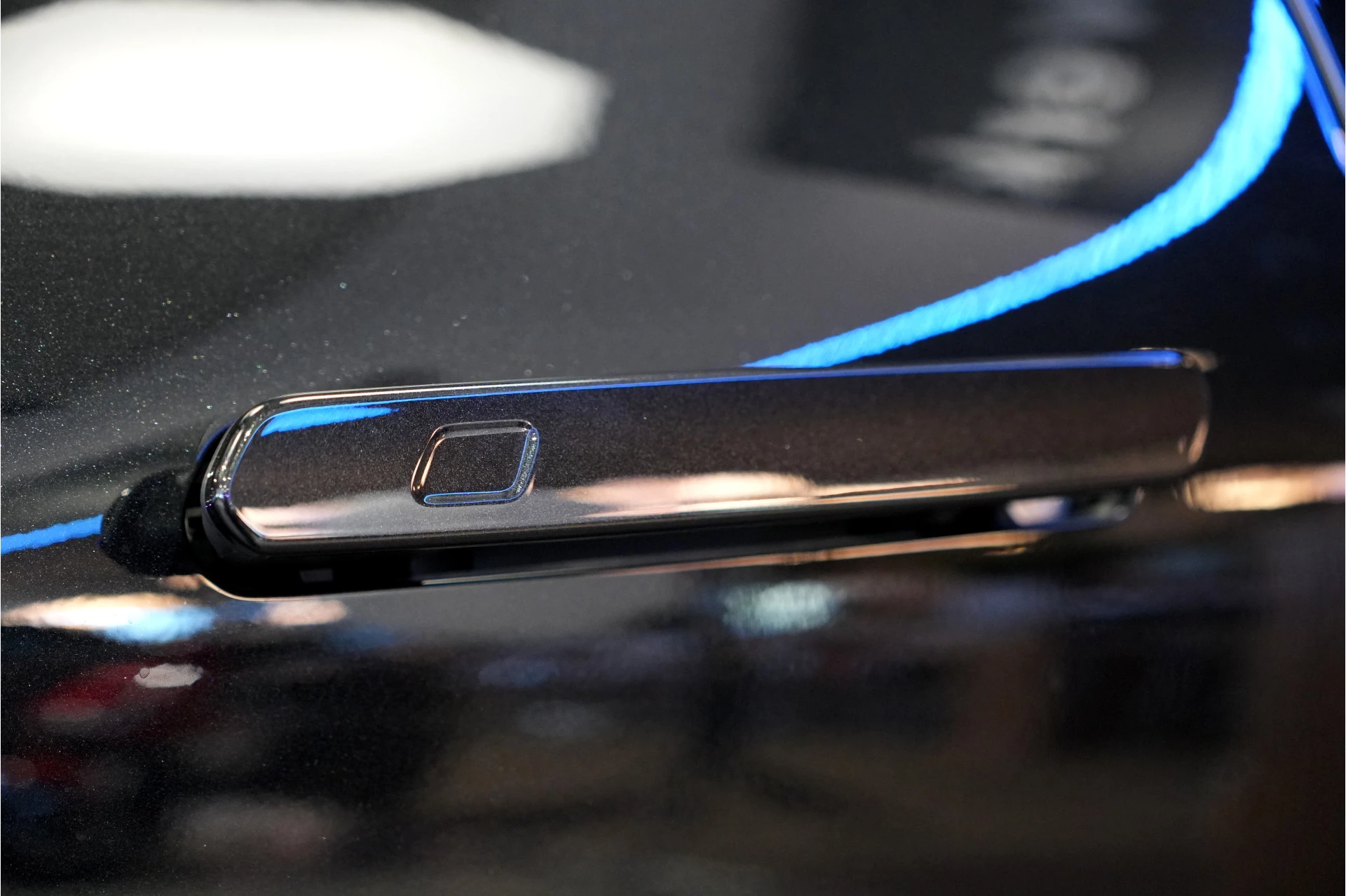 Hoofdafbeelding Lynk & Co 08