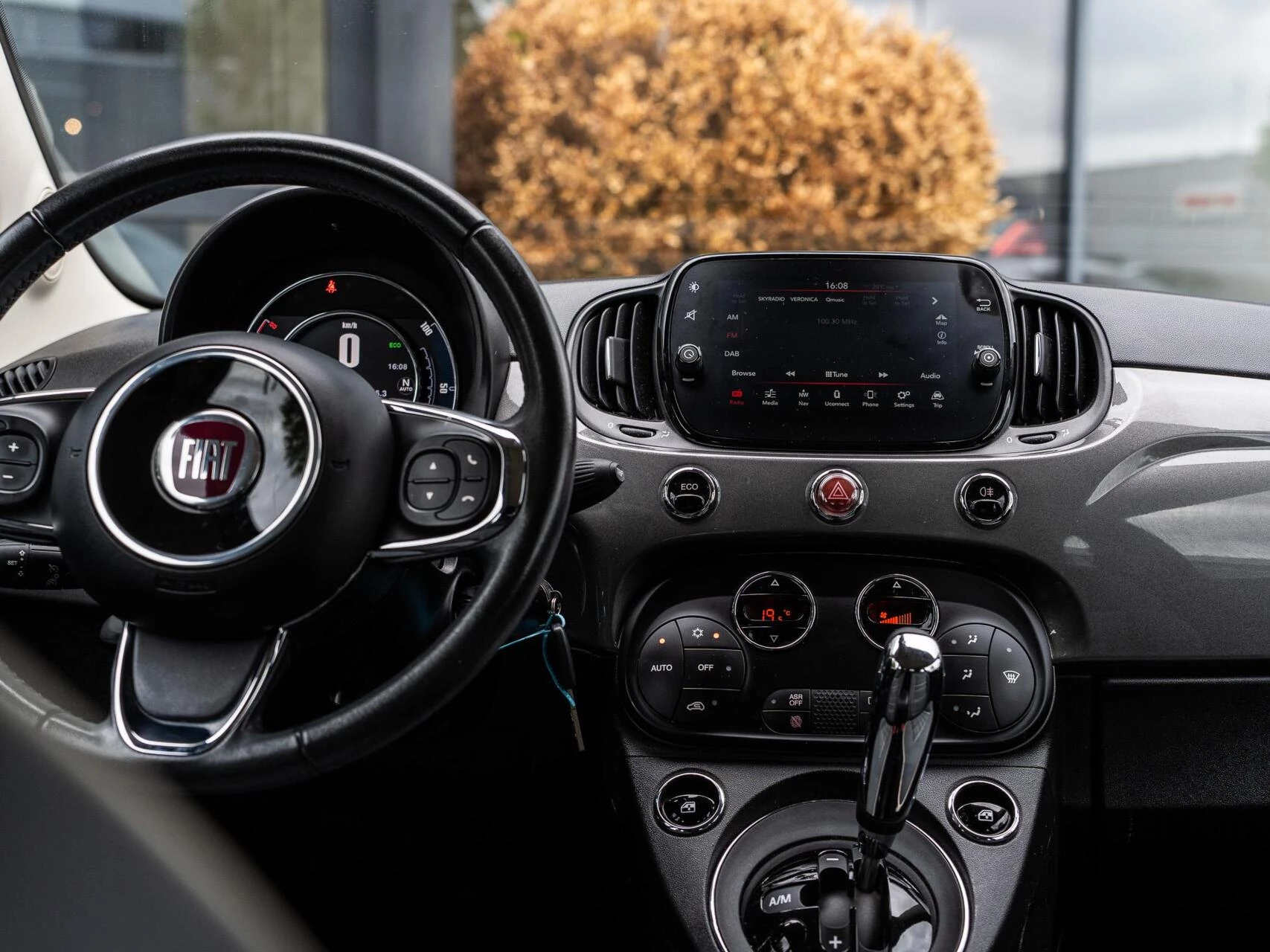 Hoofdafbeelding Fiat 500C