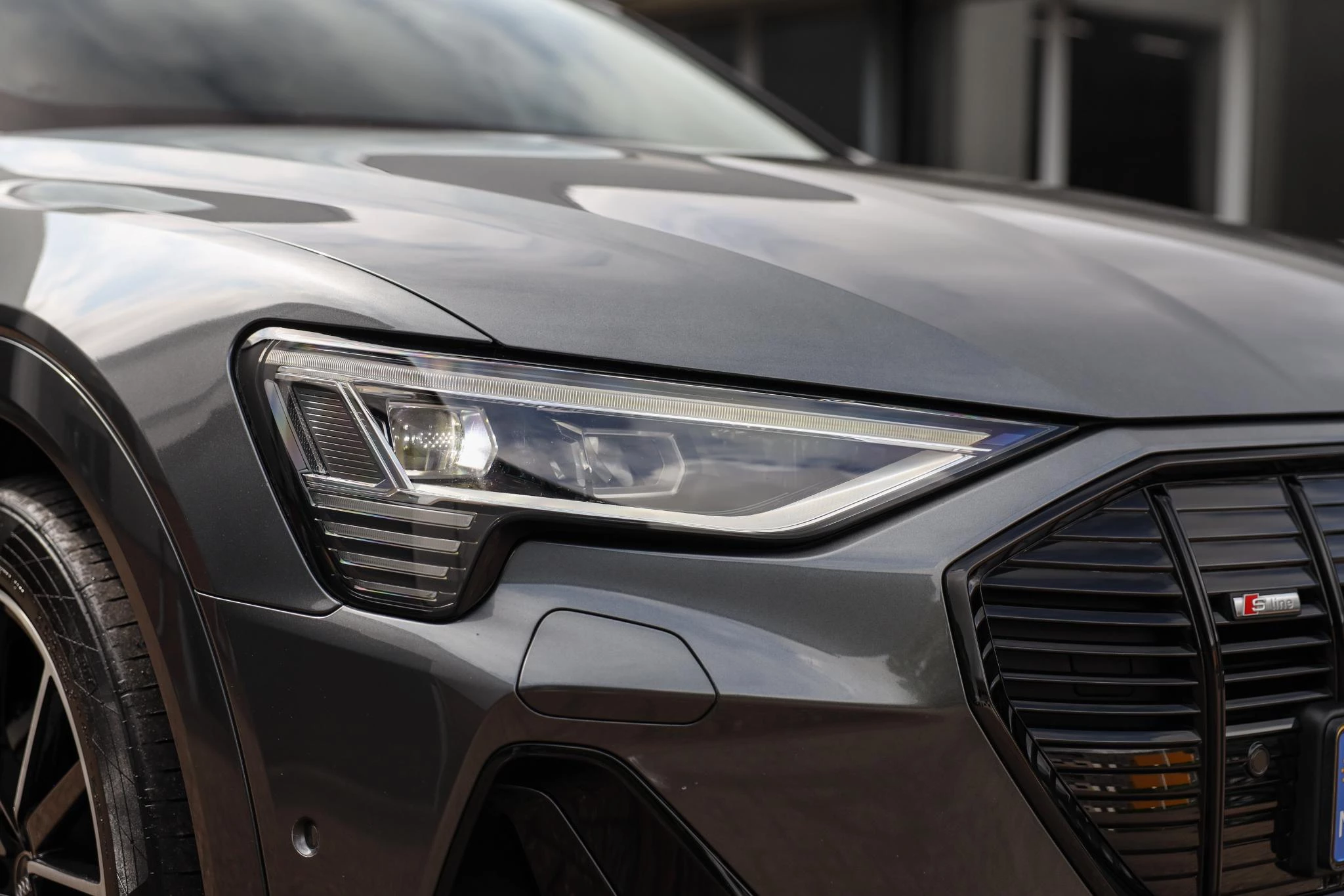 Hoofdafbeelding Audi e-tron