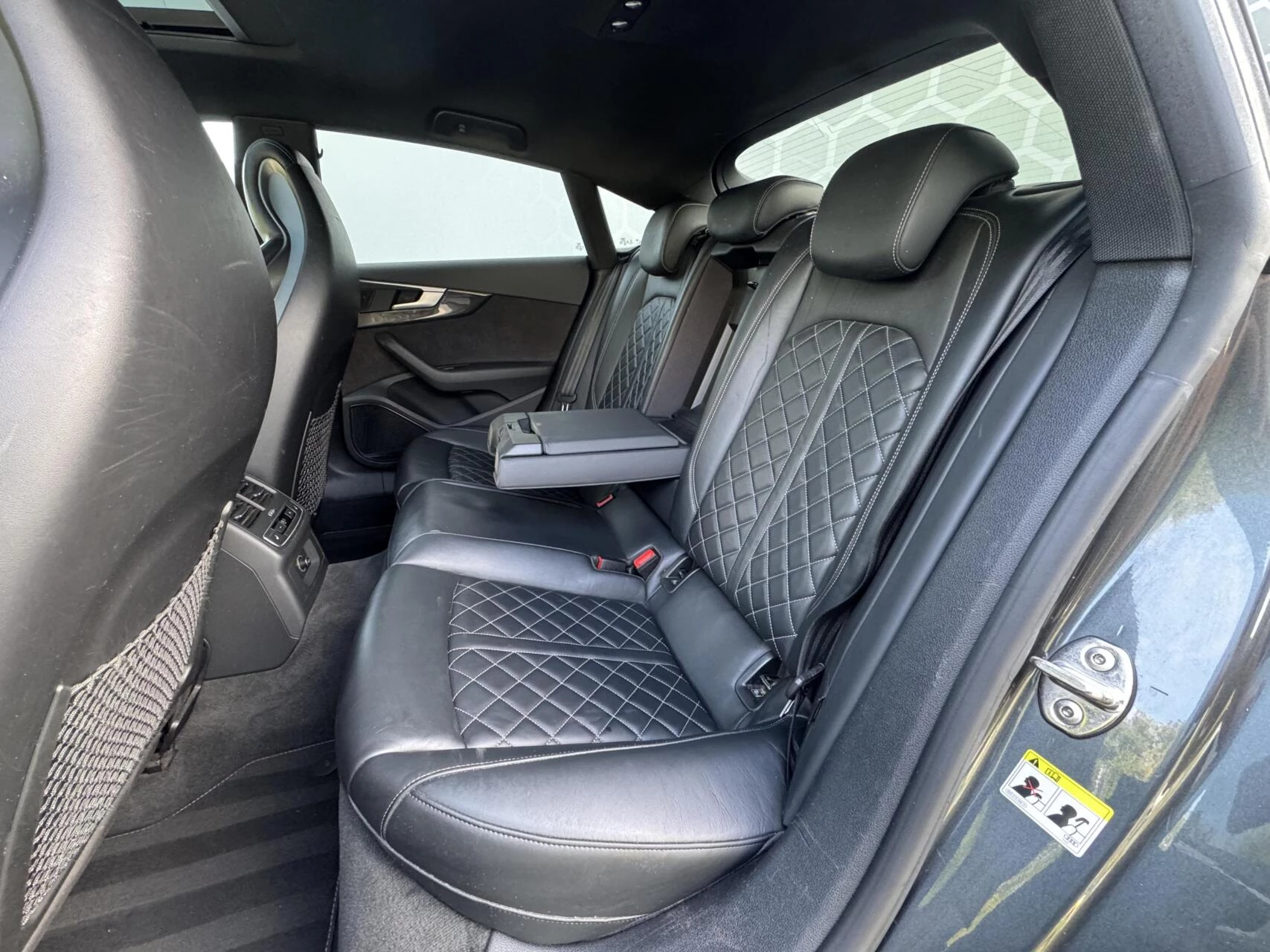 Hoofdafbeelding Audi S5