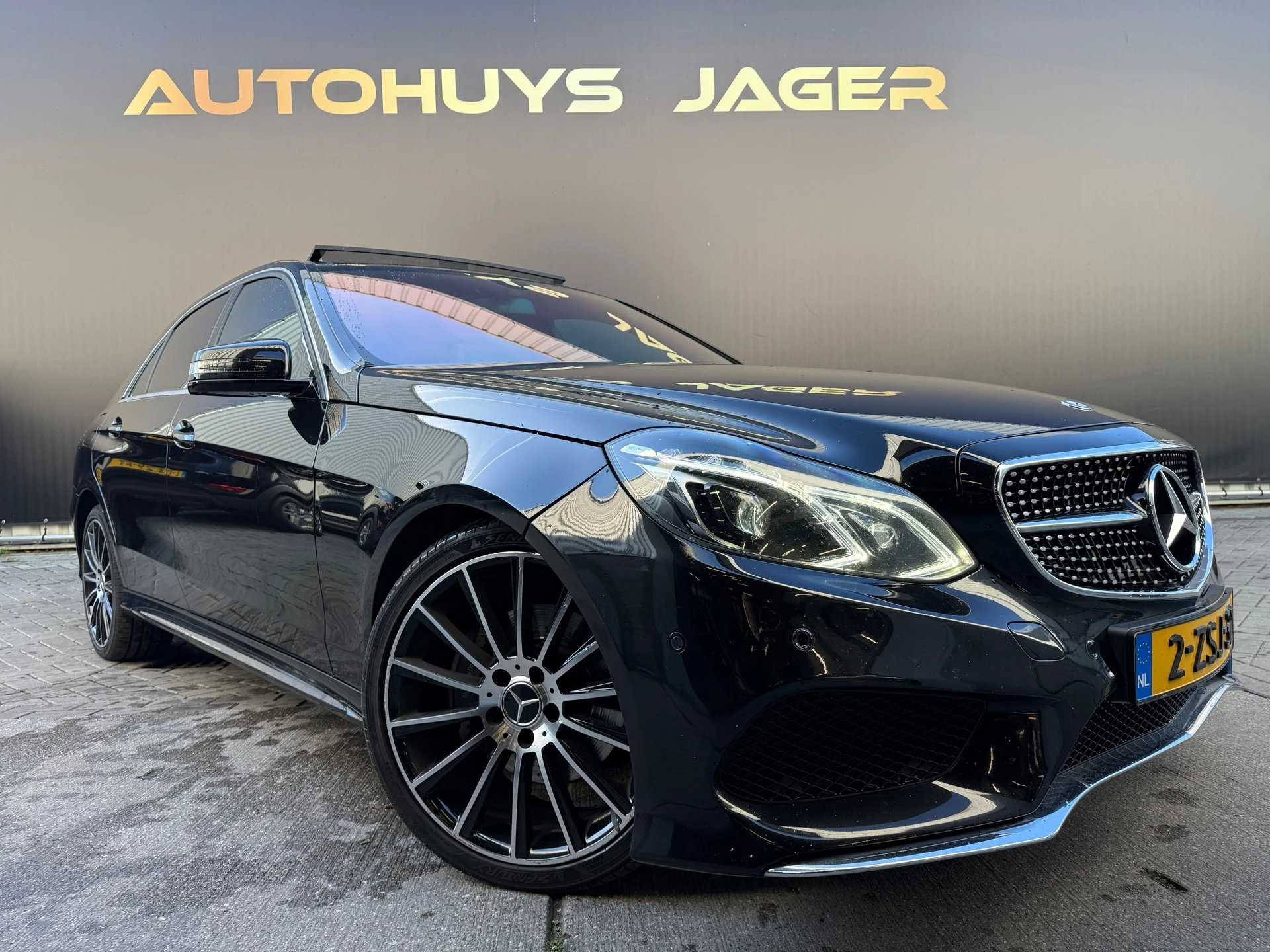 Hoofdafbeelding Mercedes-Benz E-Klasse