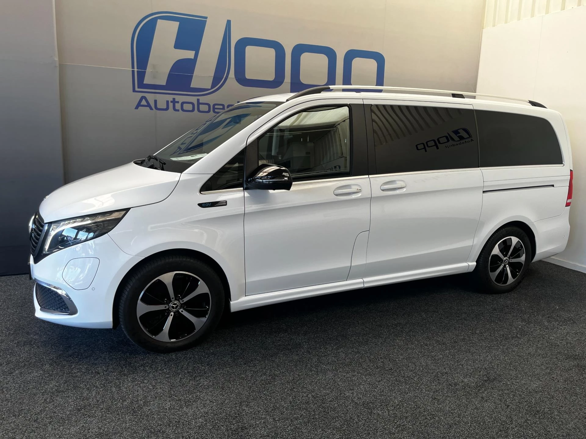 Hoofdafbeelding Mercedes-Benz EQV