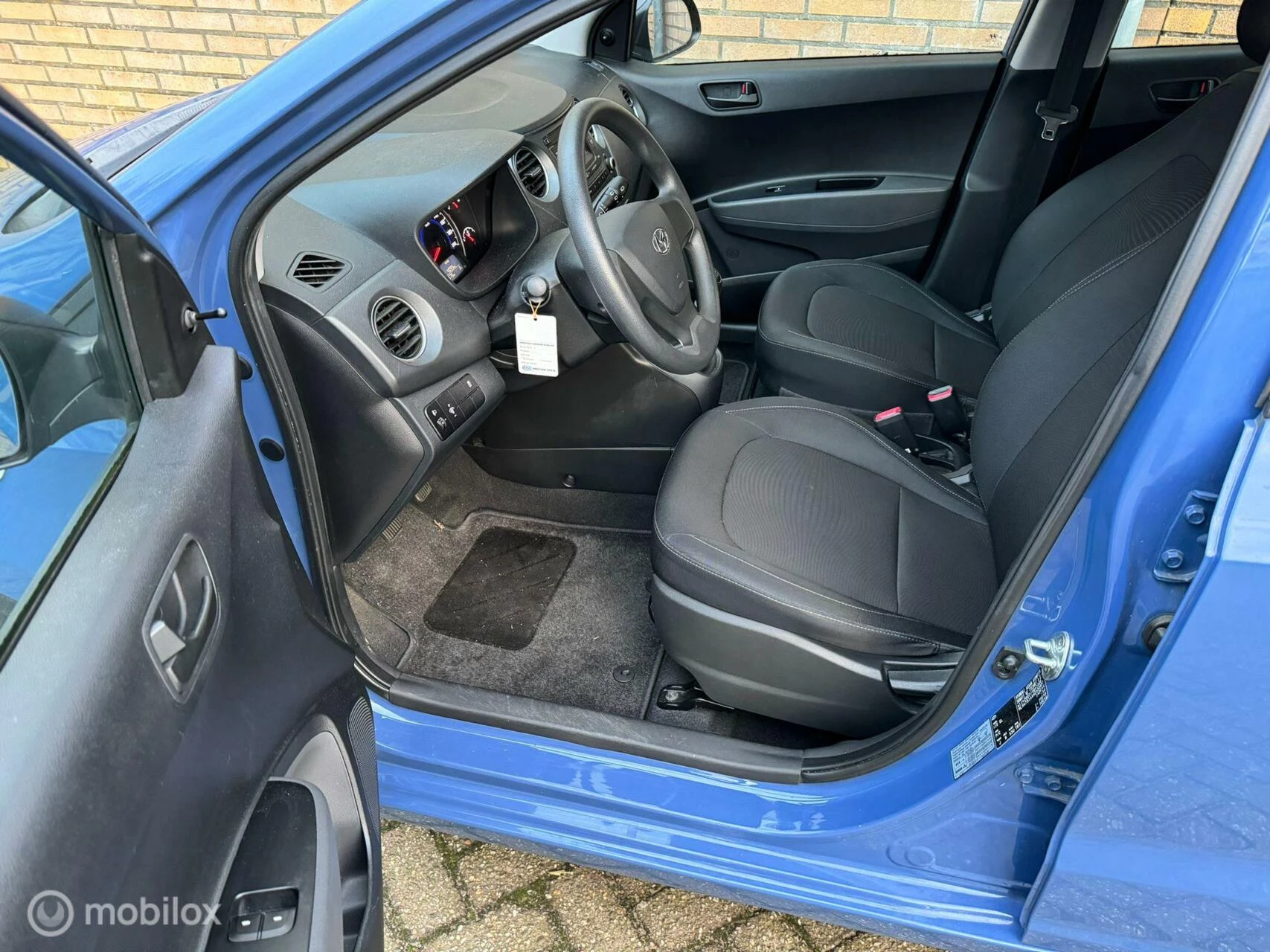Hoofdafbeelding Hyundai i10