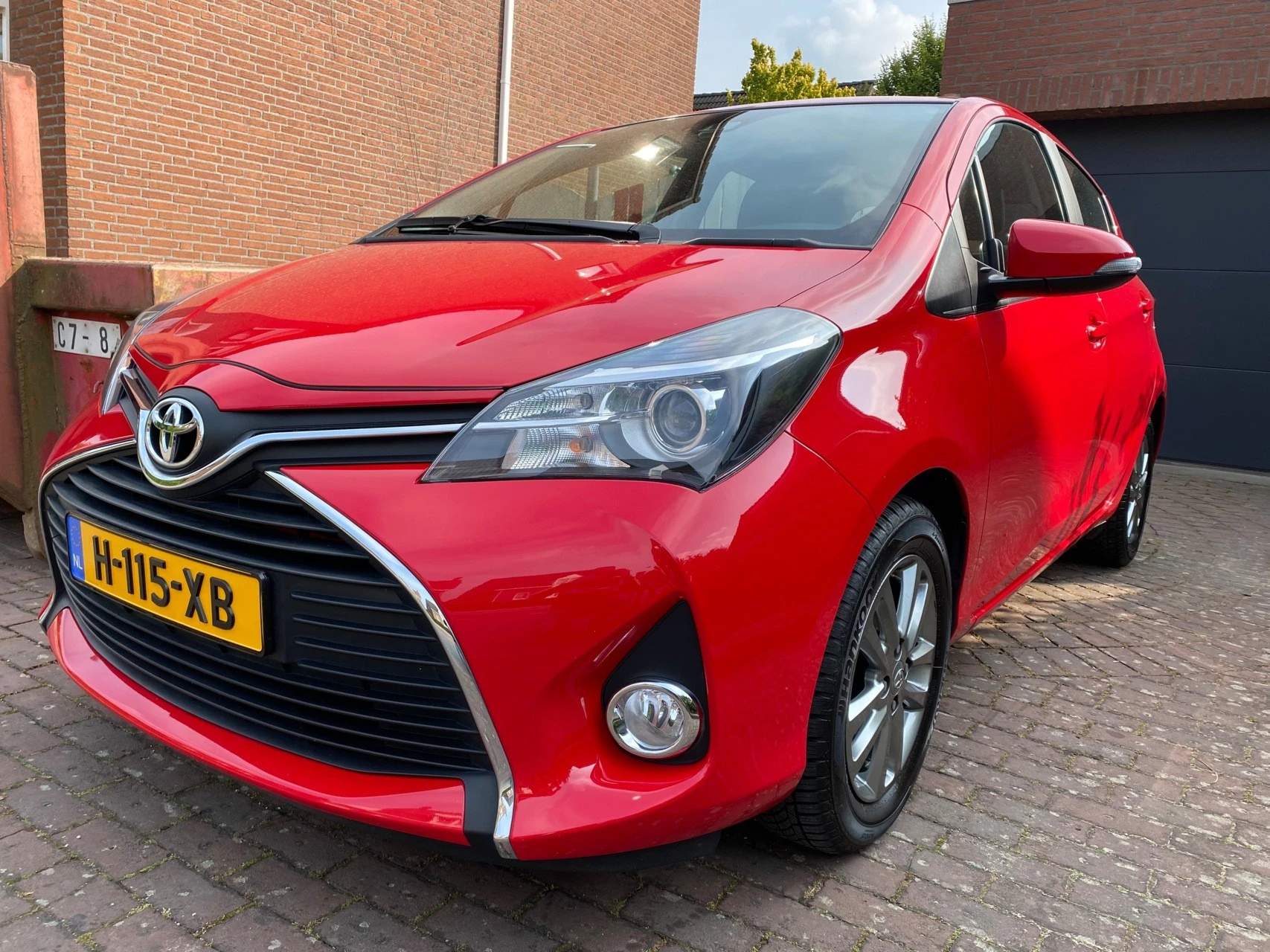 Hoofdafbeelding Toyota Yaris