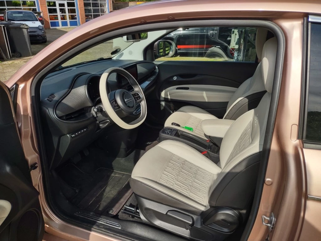 Hoofdafbeelding Fiat 500e