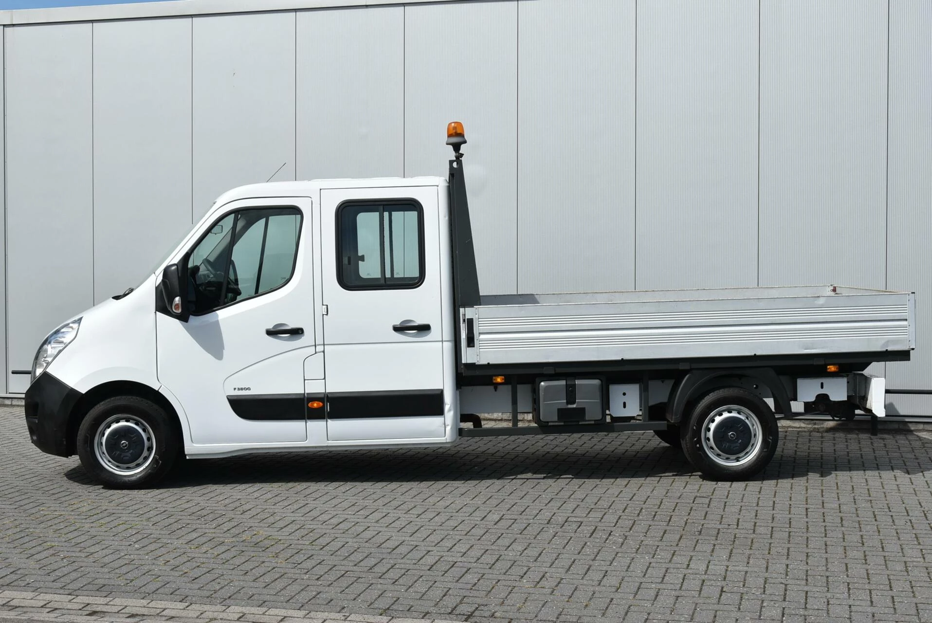 Hoofdafbeelding Opel Movano